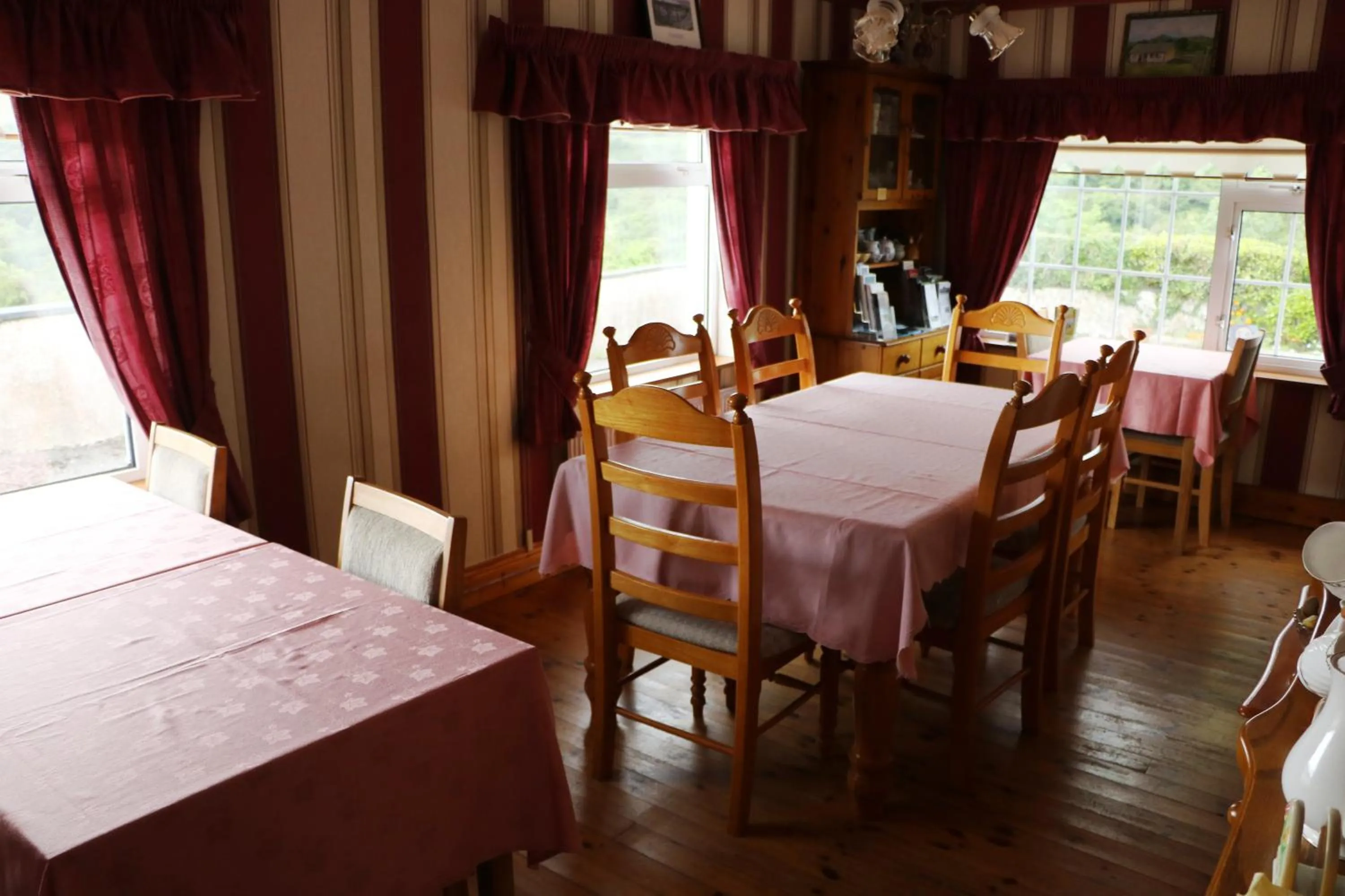 Dining area in Comeragh View