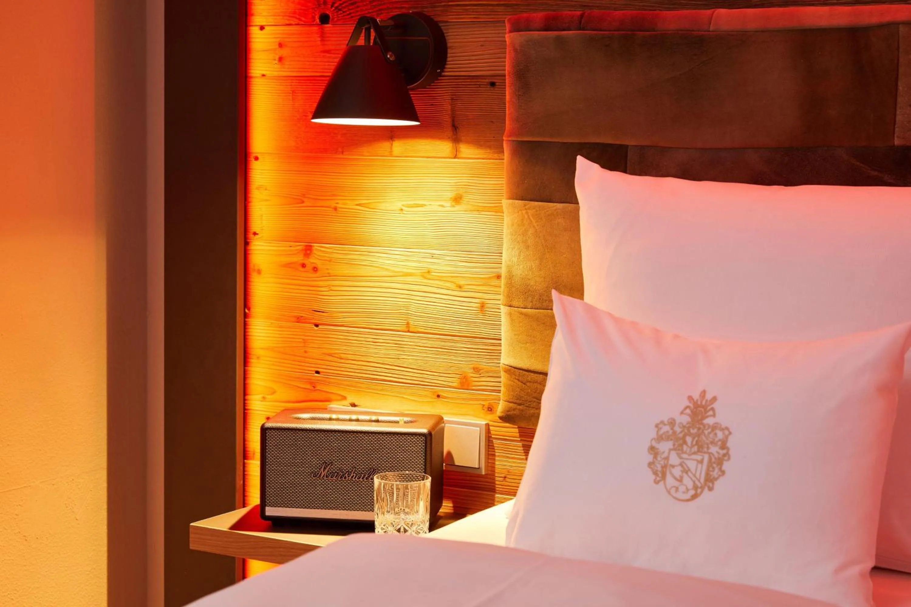 TV and multimedia, Bed in Best Western Plus Hotel Erb