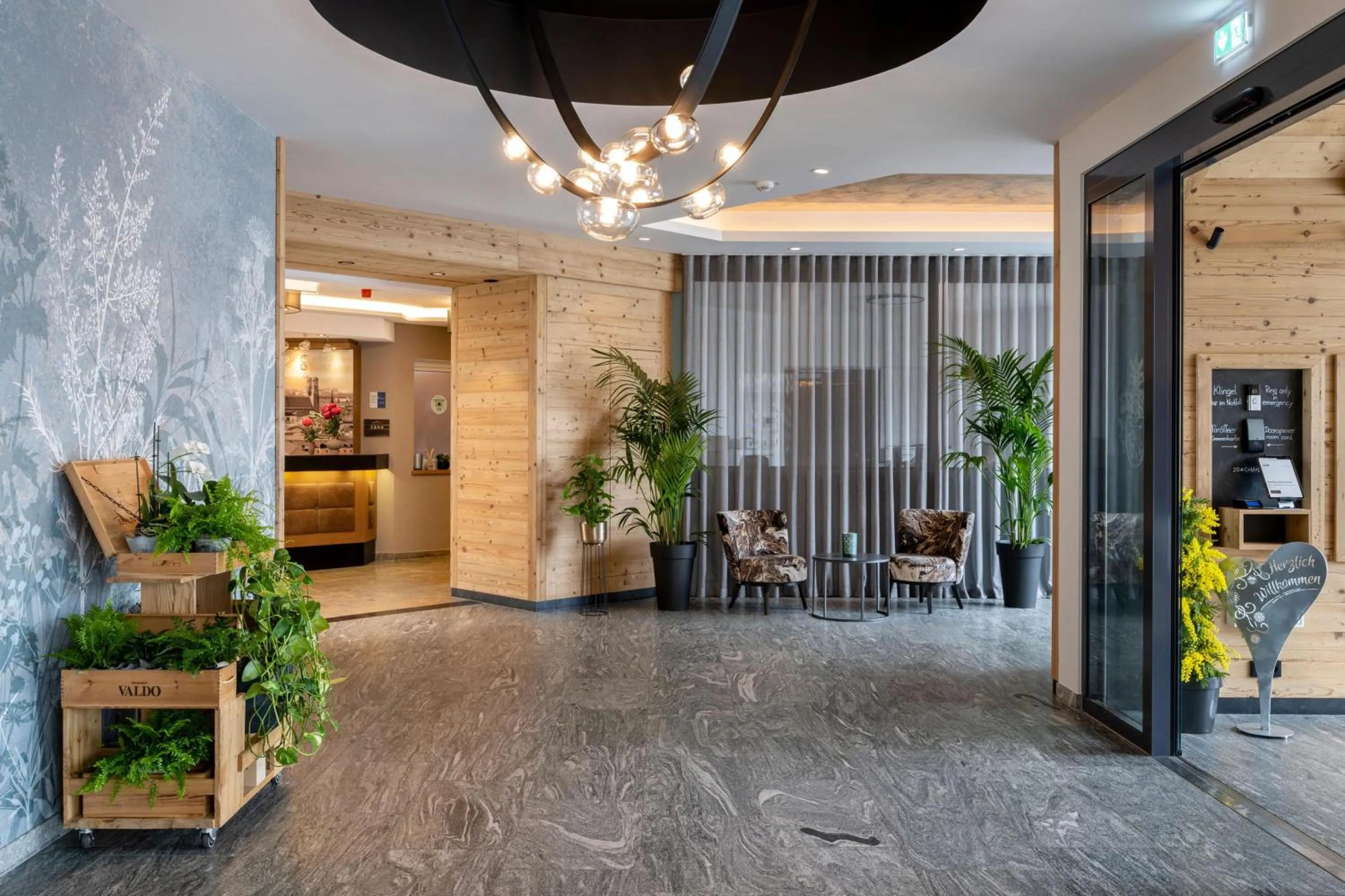 Lobby or reception in Best Western Plus Hotel Erb