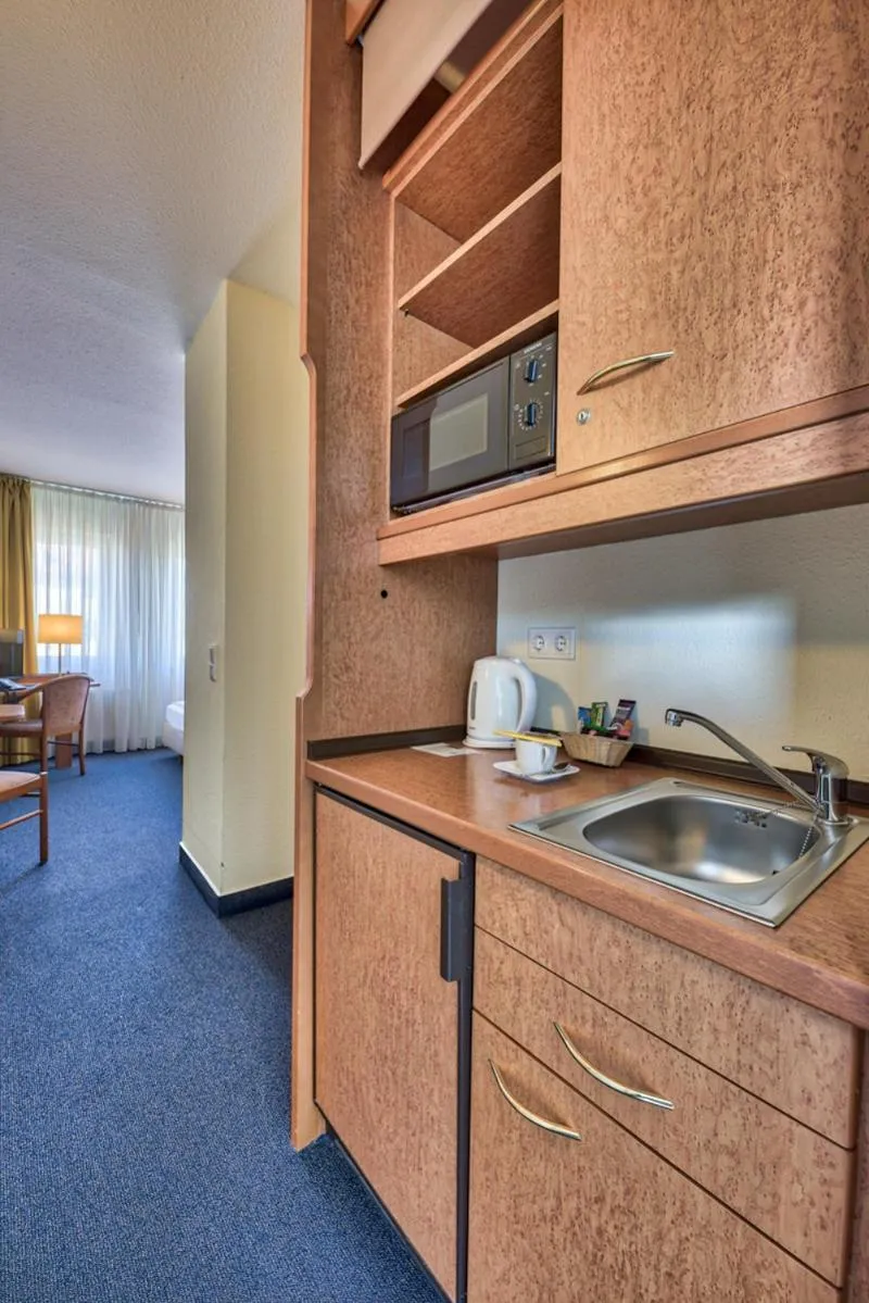 Photo of the whole room in Hotel Residenz Limburgerhof