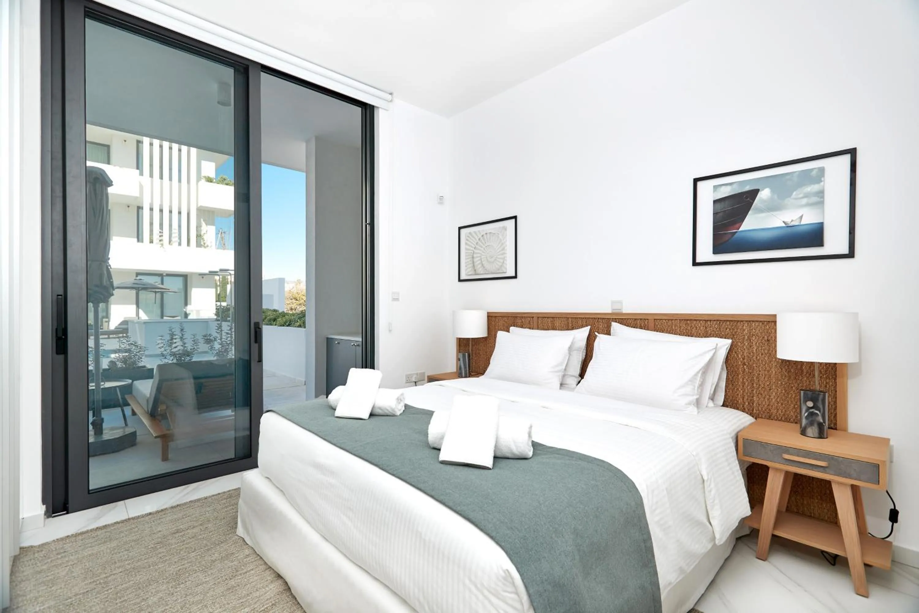 Bed in Downtown Park