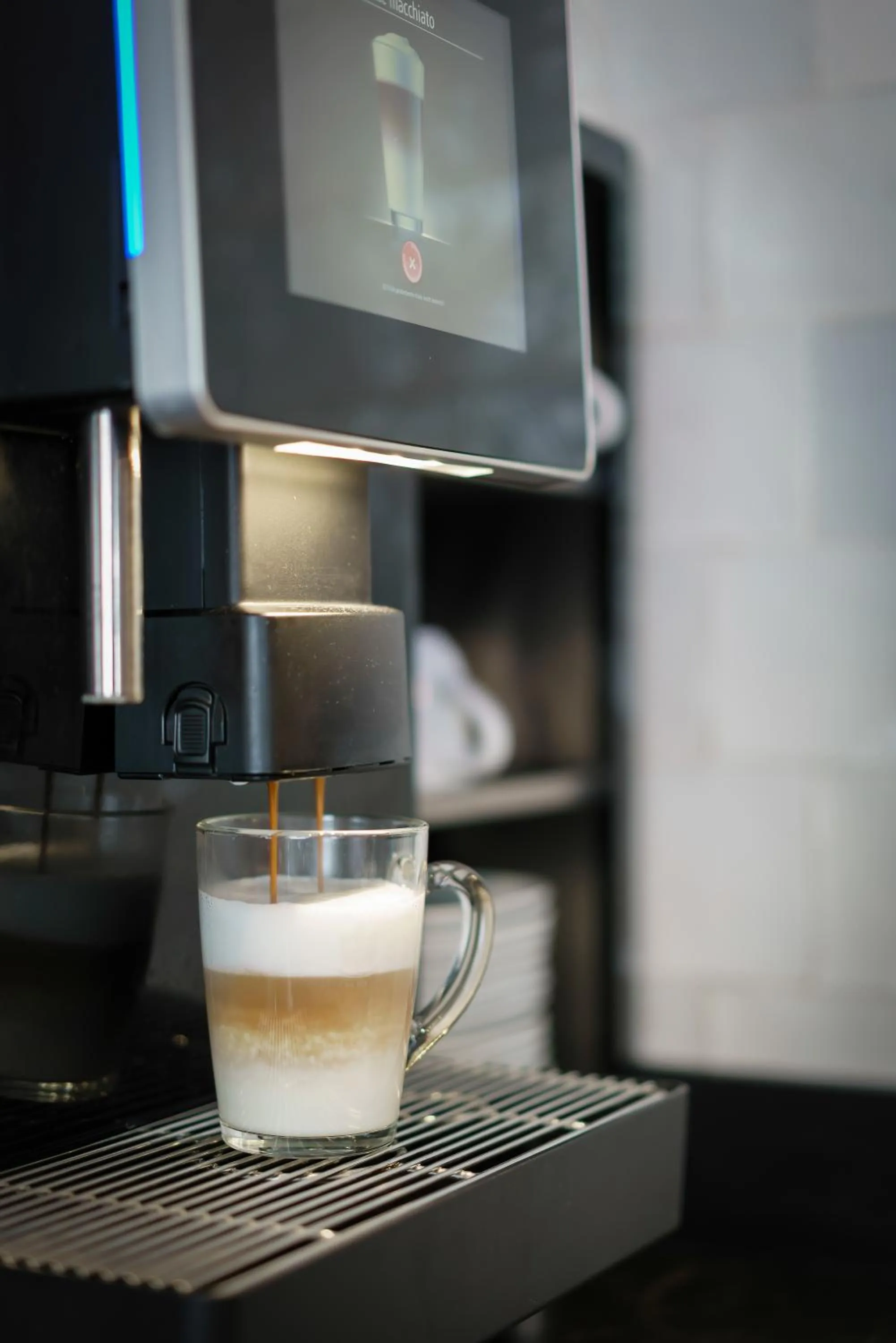 Coffee/tea facilities in Krisotel