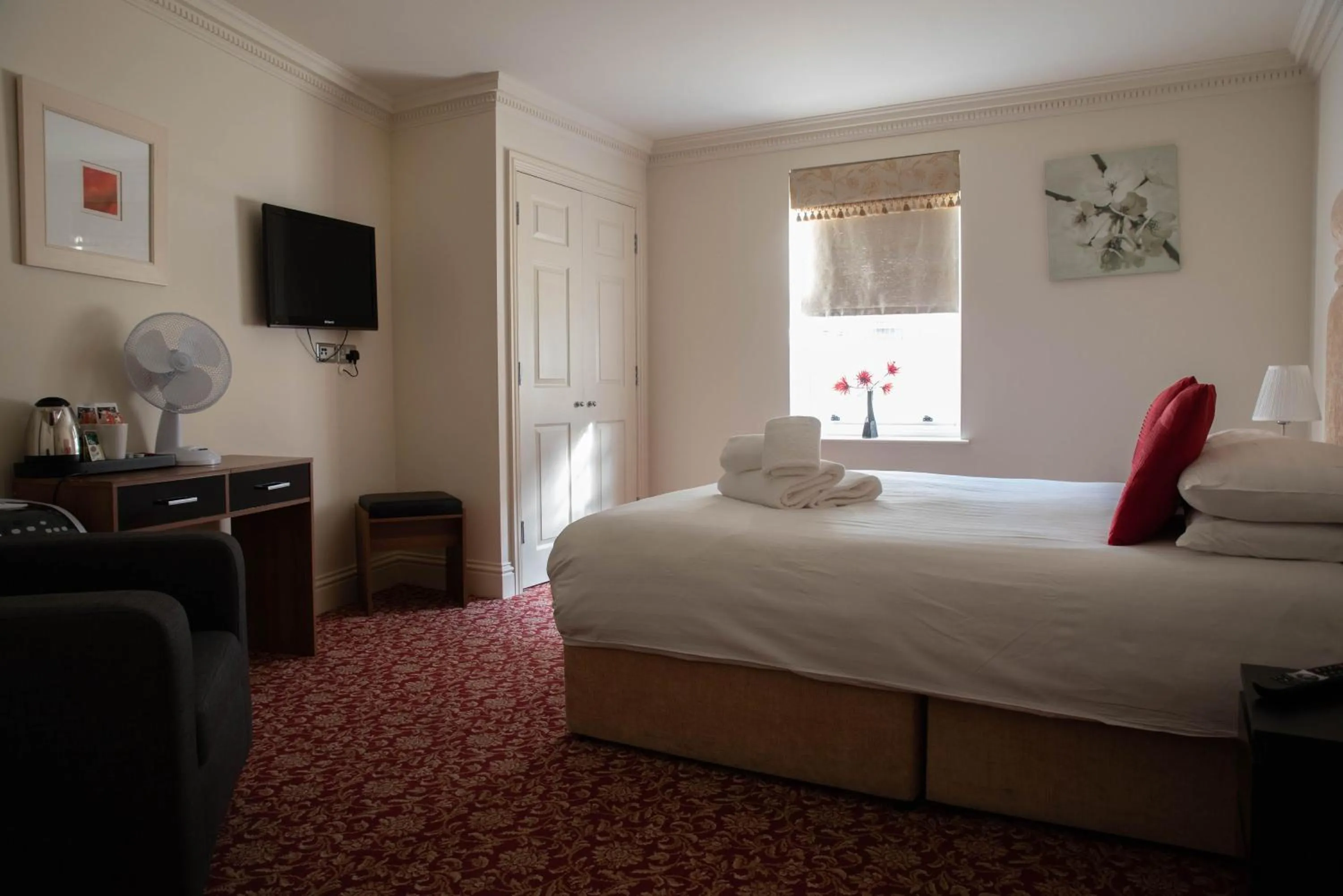 The Clarendon Royal Community