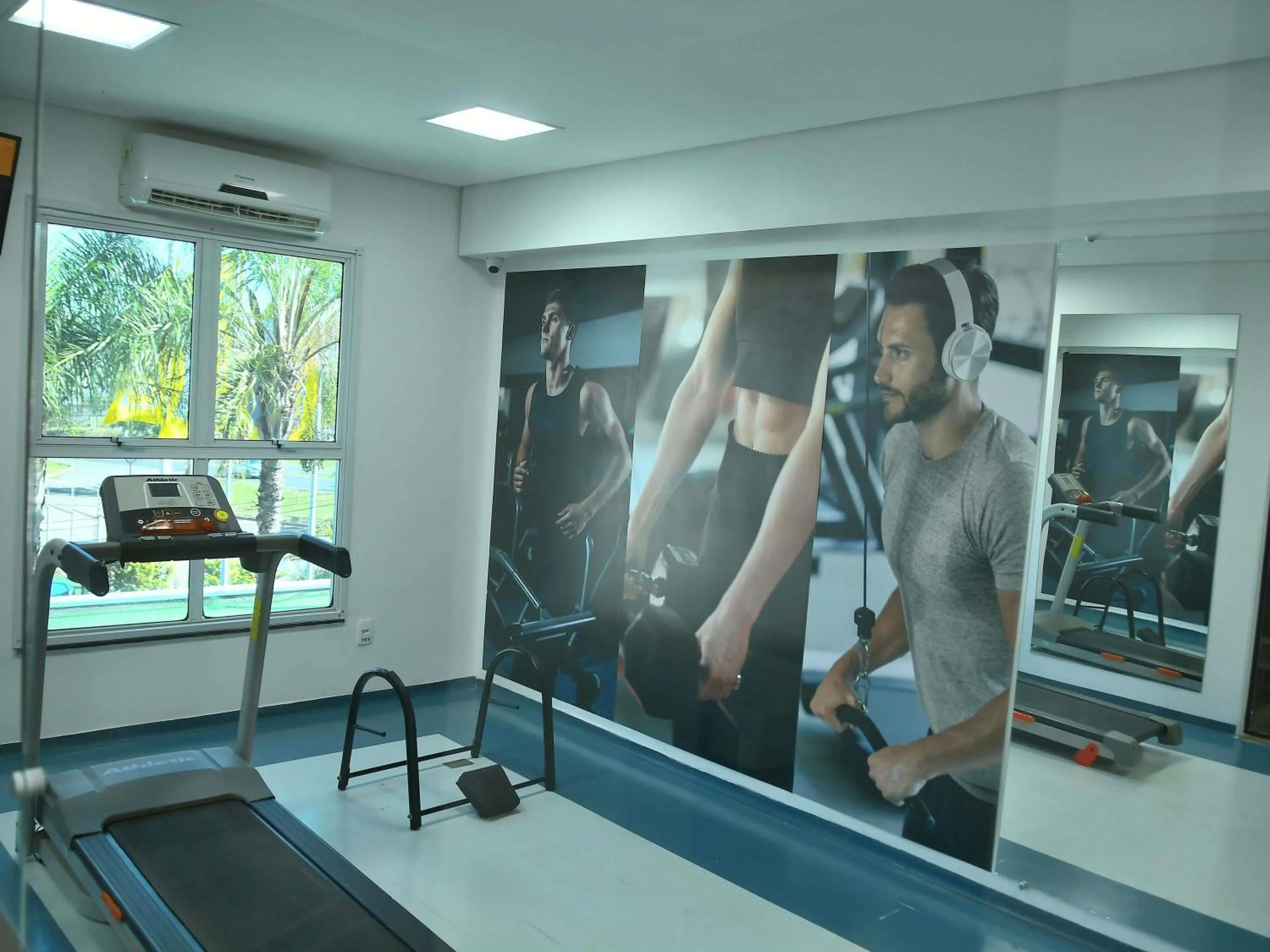 Fitness centre/facilities in Hotel Araraquara By Mercure