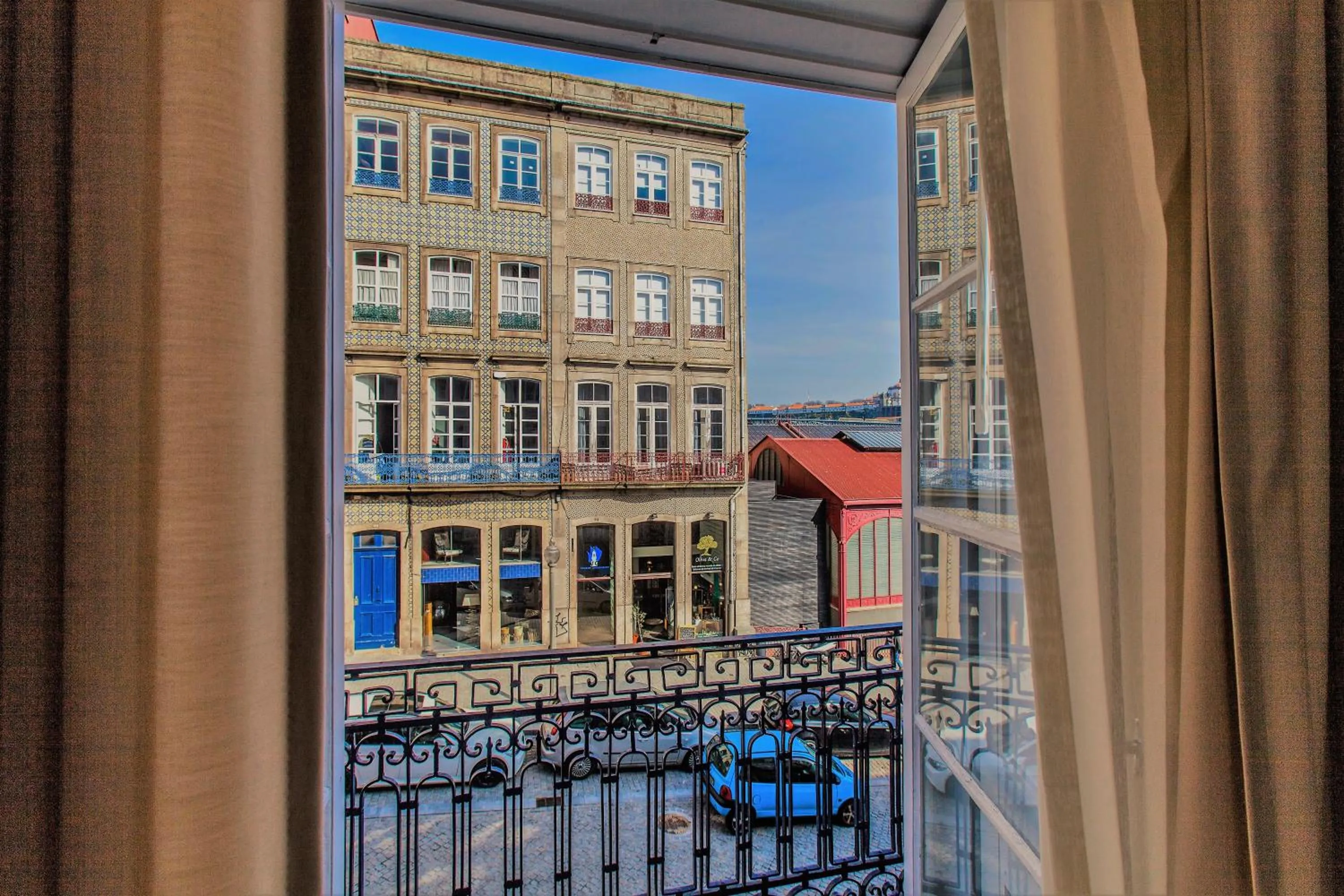 Property building in Casas do Porto - Ribeira Apartments