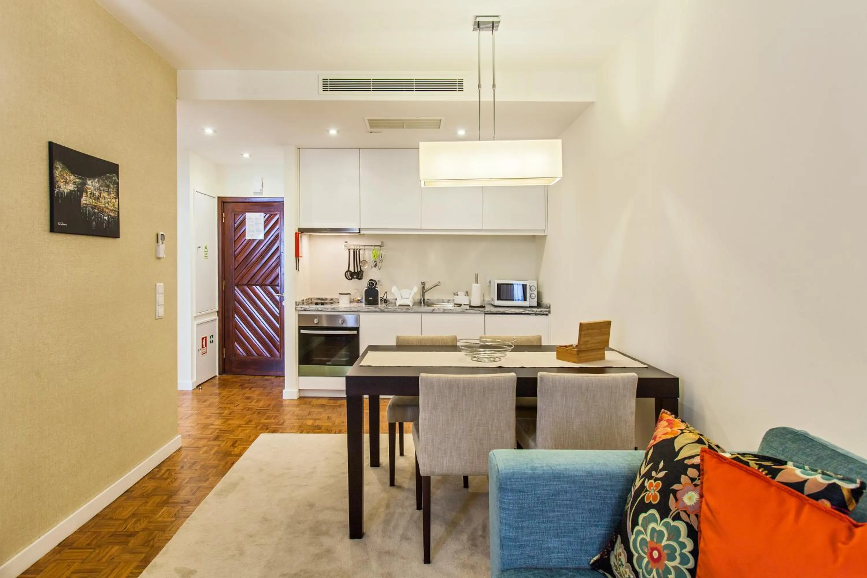 Dining area in Casas do Porto - Ribeira Apartments