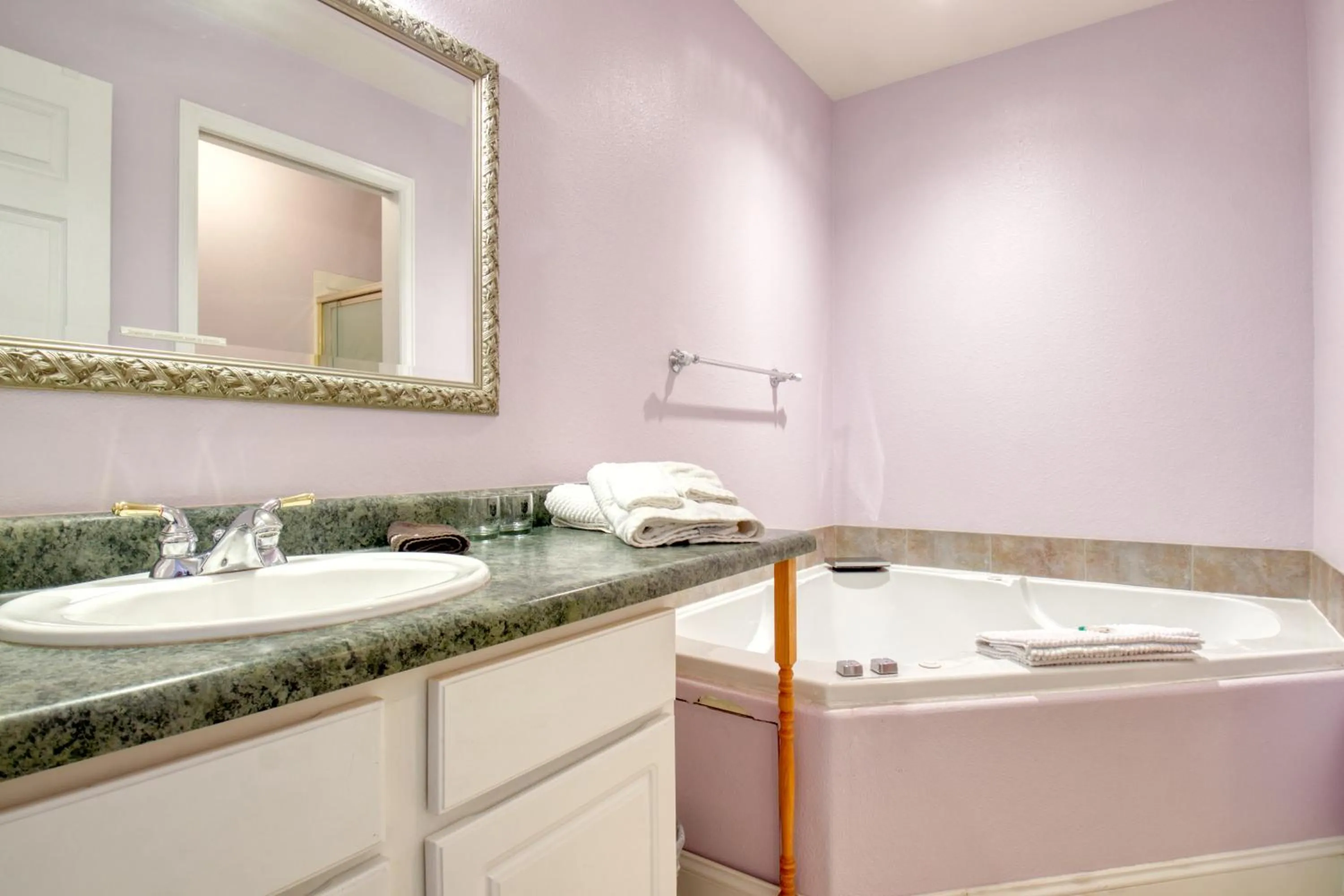 Property building in Castle Creek Manor