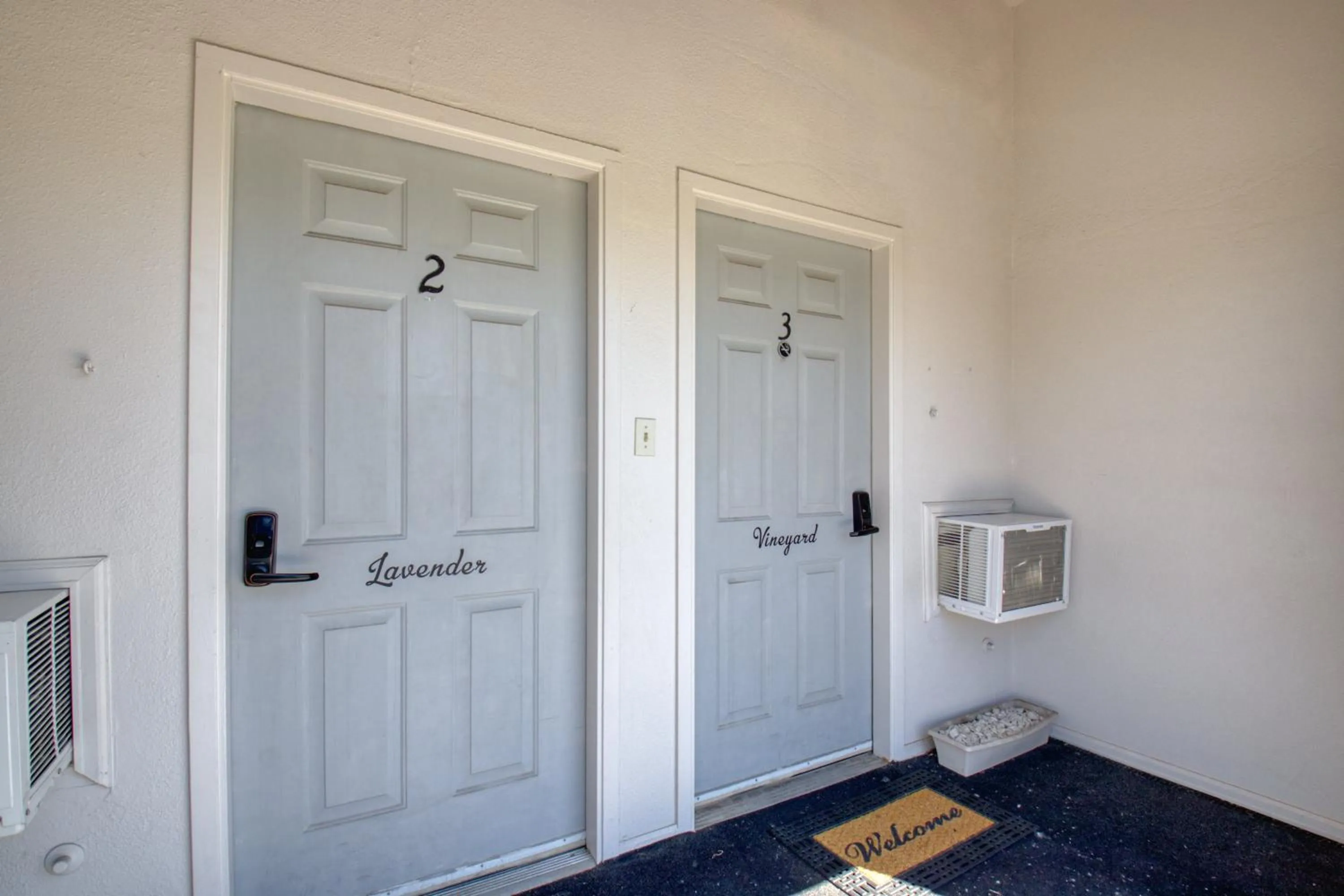 Property building in Castle Creek Manor