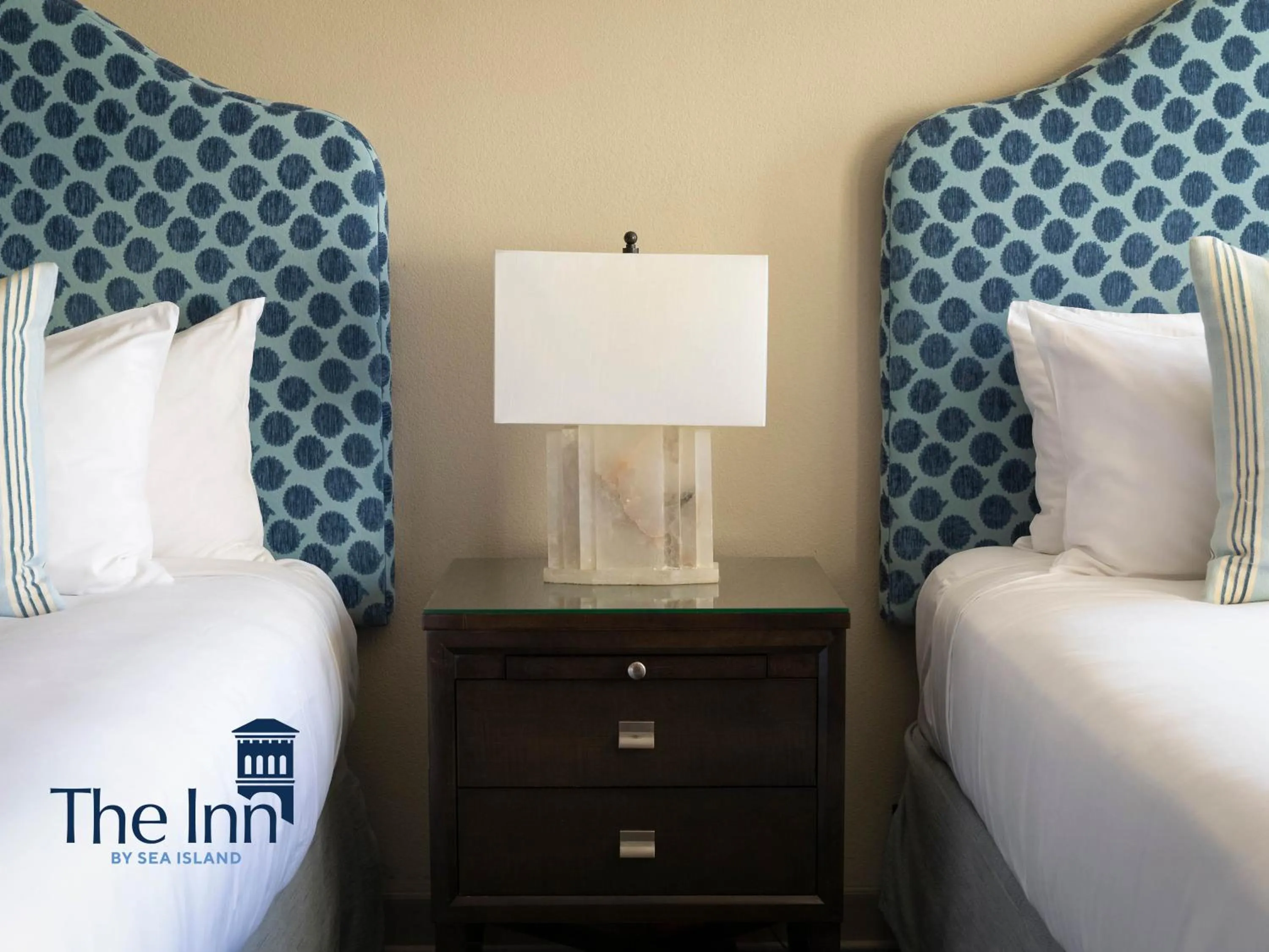 Bed in The Inn by Sea Island