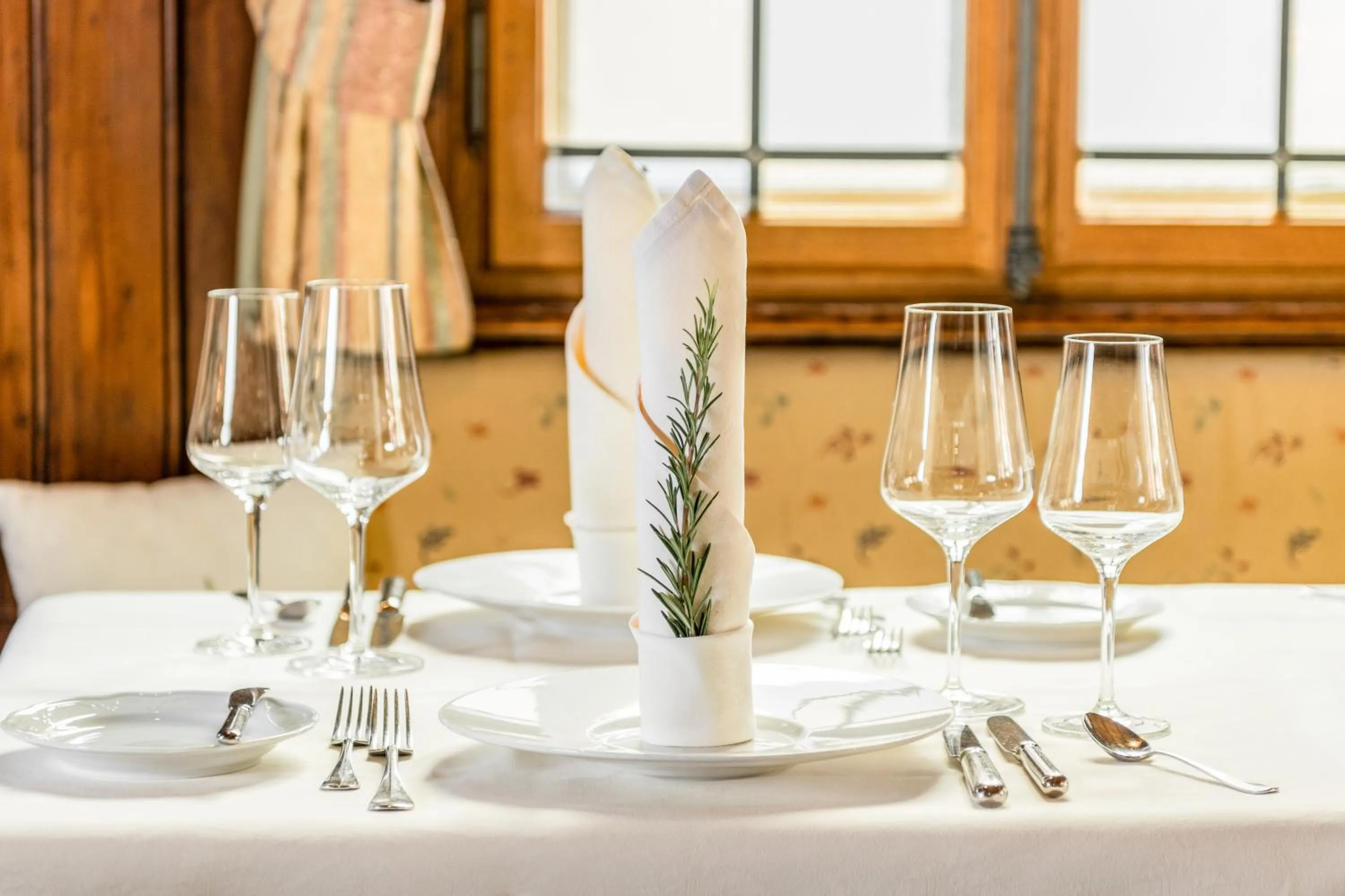 Restaurant/places to eat in Hotel & Weinhaus Anker