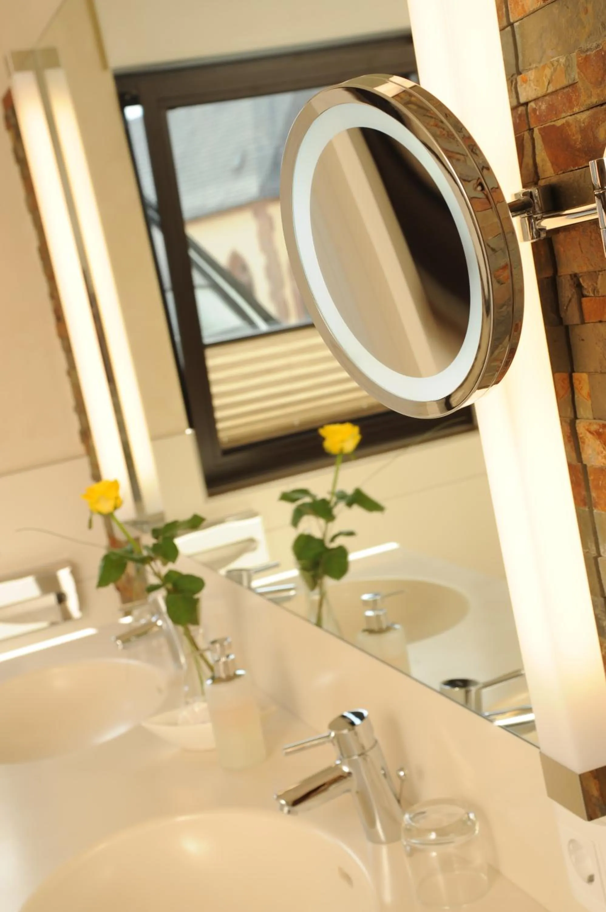 Bathroom in Hotel & Weinhaus Anker