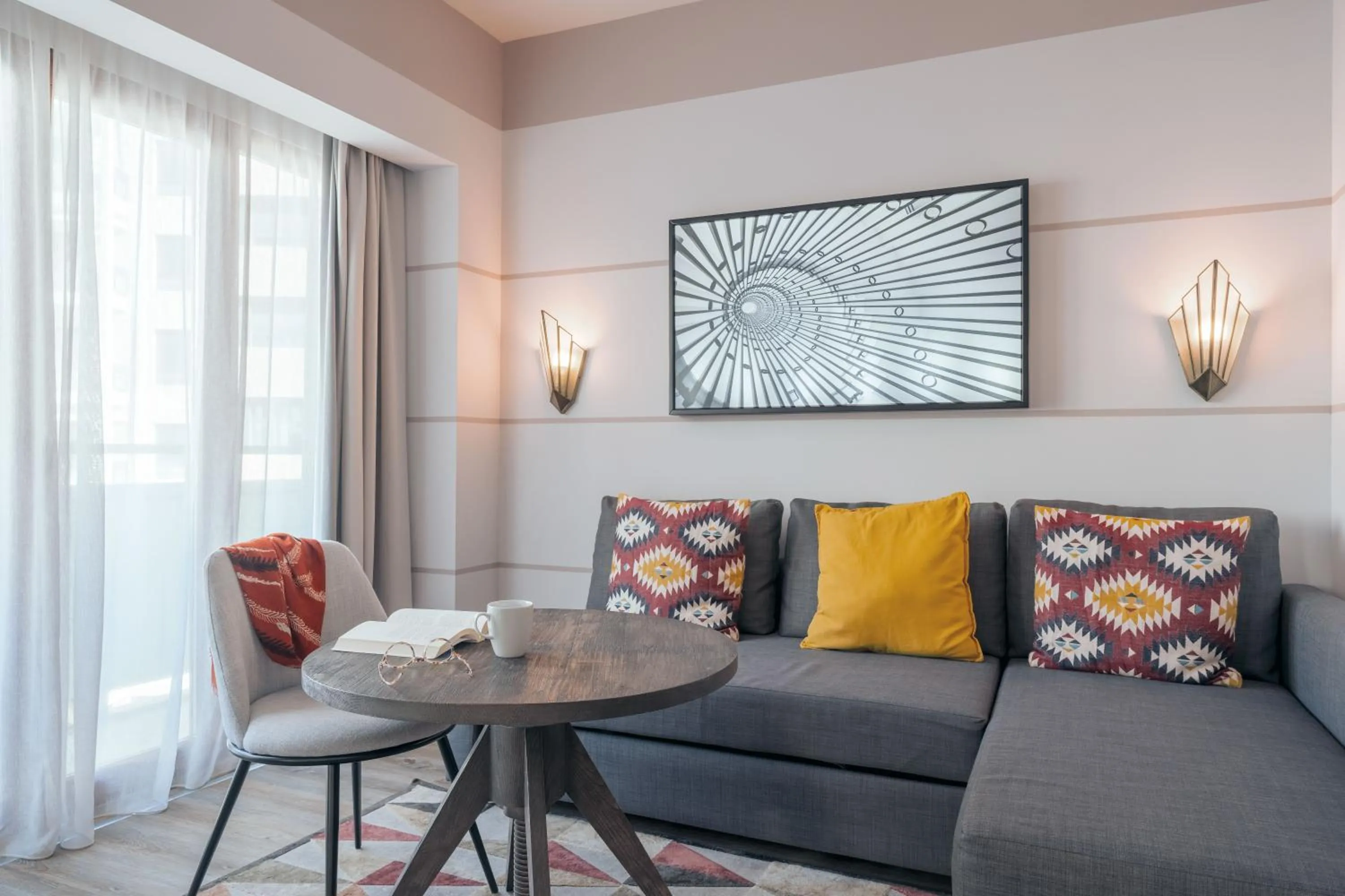 Seating area in Pestana Lisboa Vintage City Center Suites