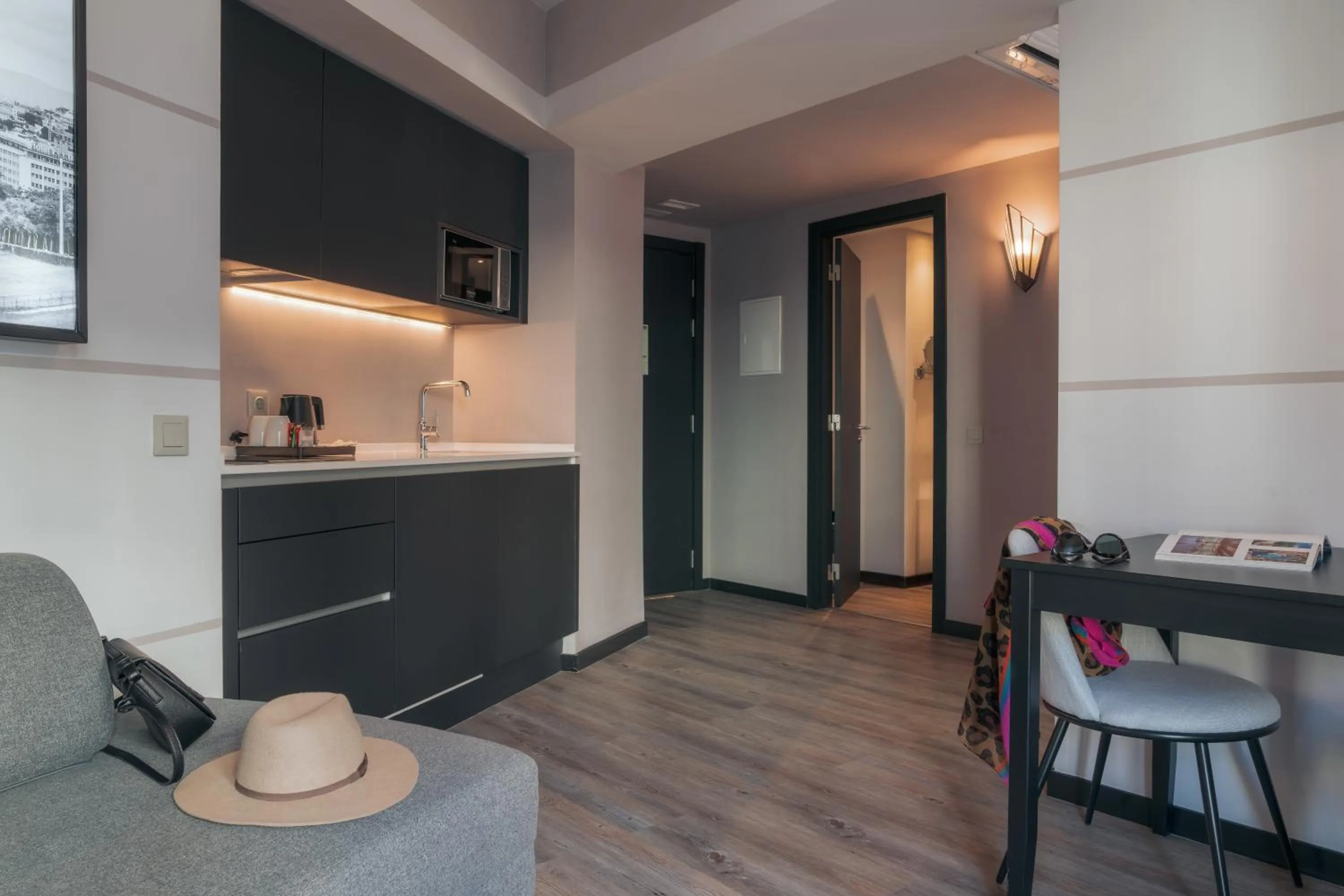 Kitchen or kitchenette in Pestana Lisboa Vintage City Center Suites