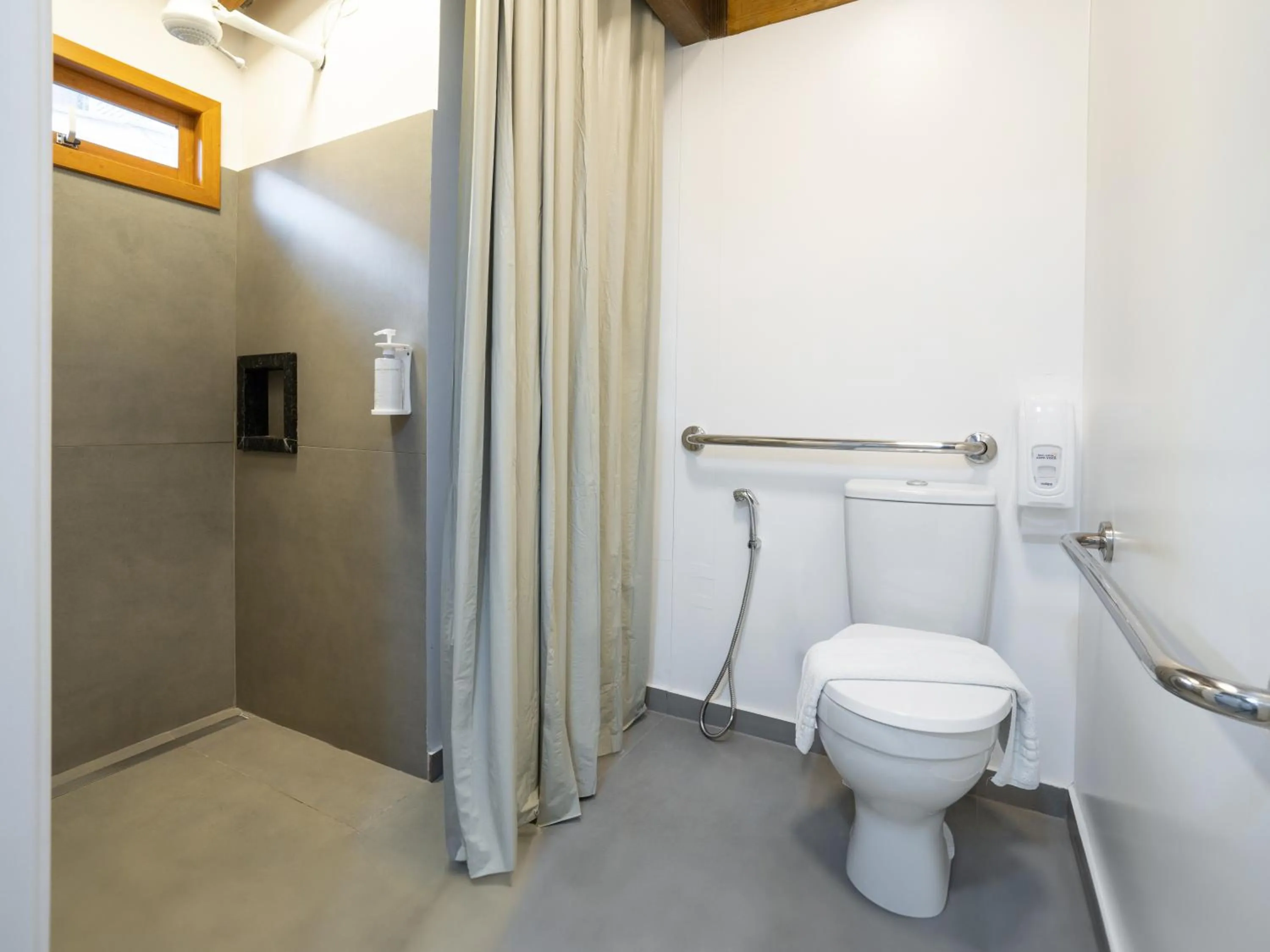 Bathroom in Bossa Jurerê Hotel