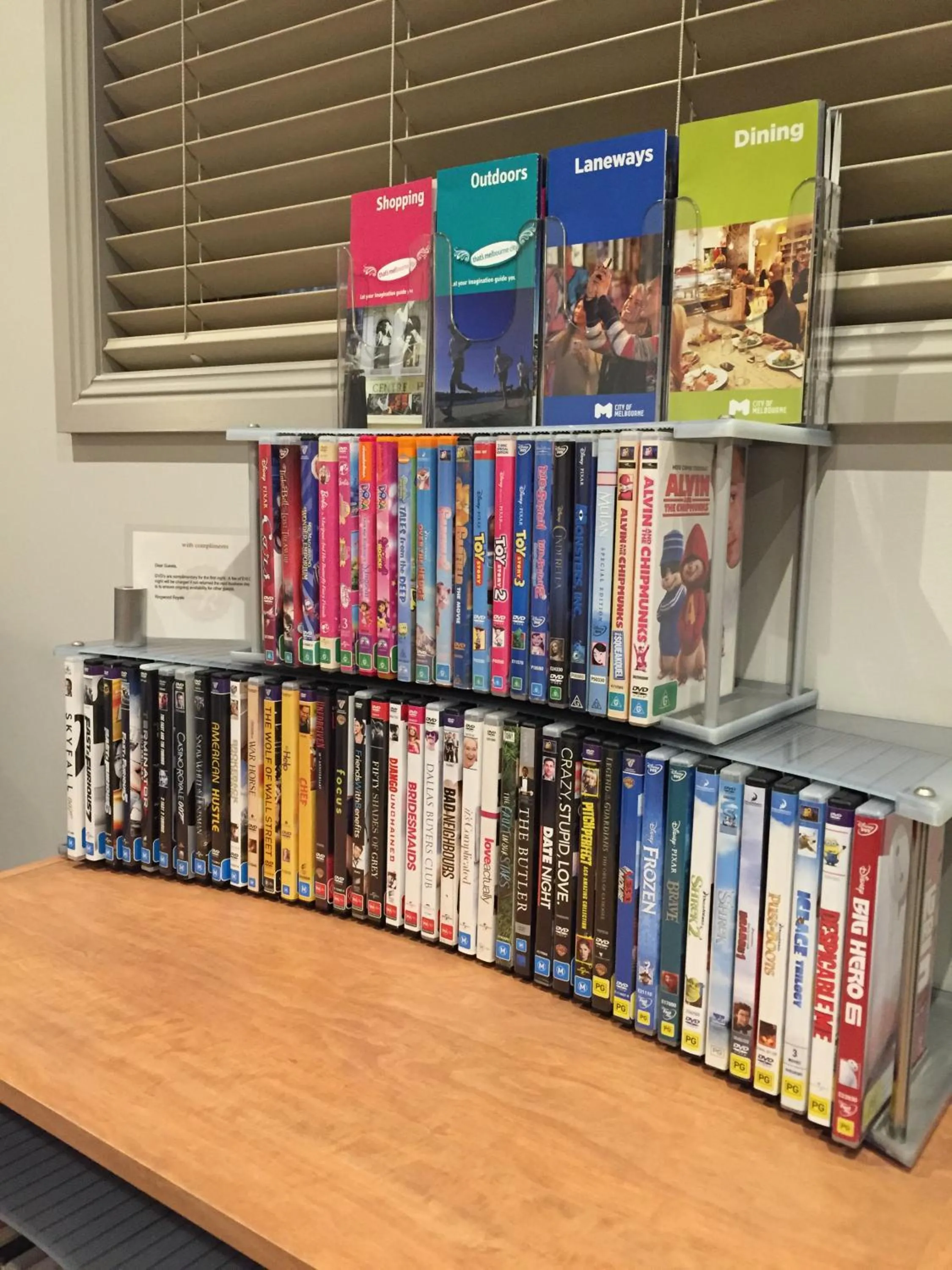 Library in Ringwood Royale