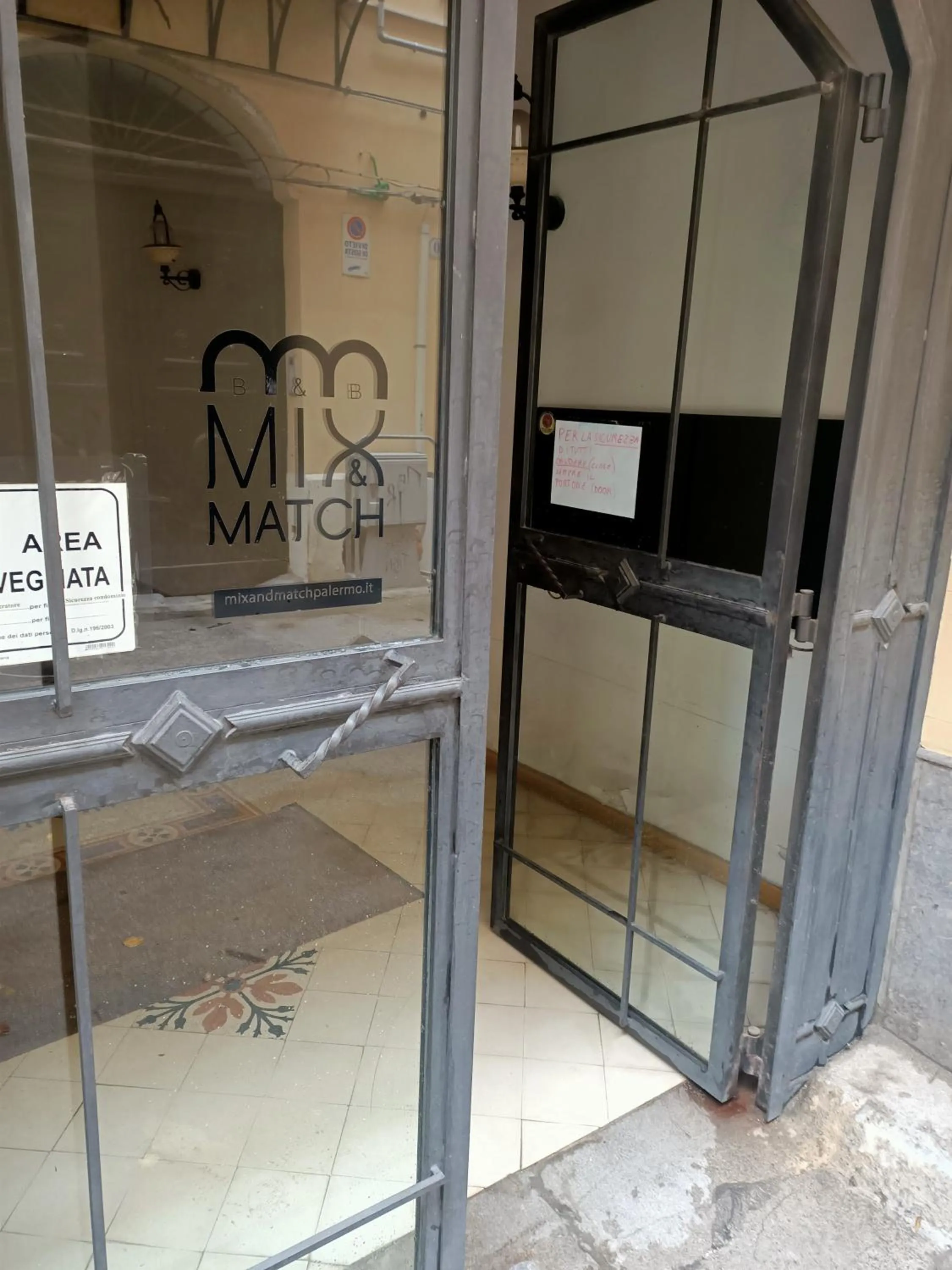 Facade/entrance in Mix&Match