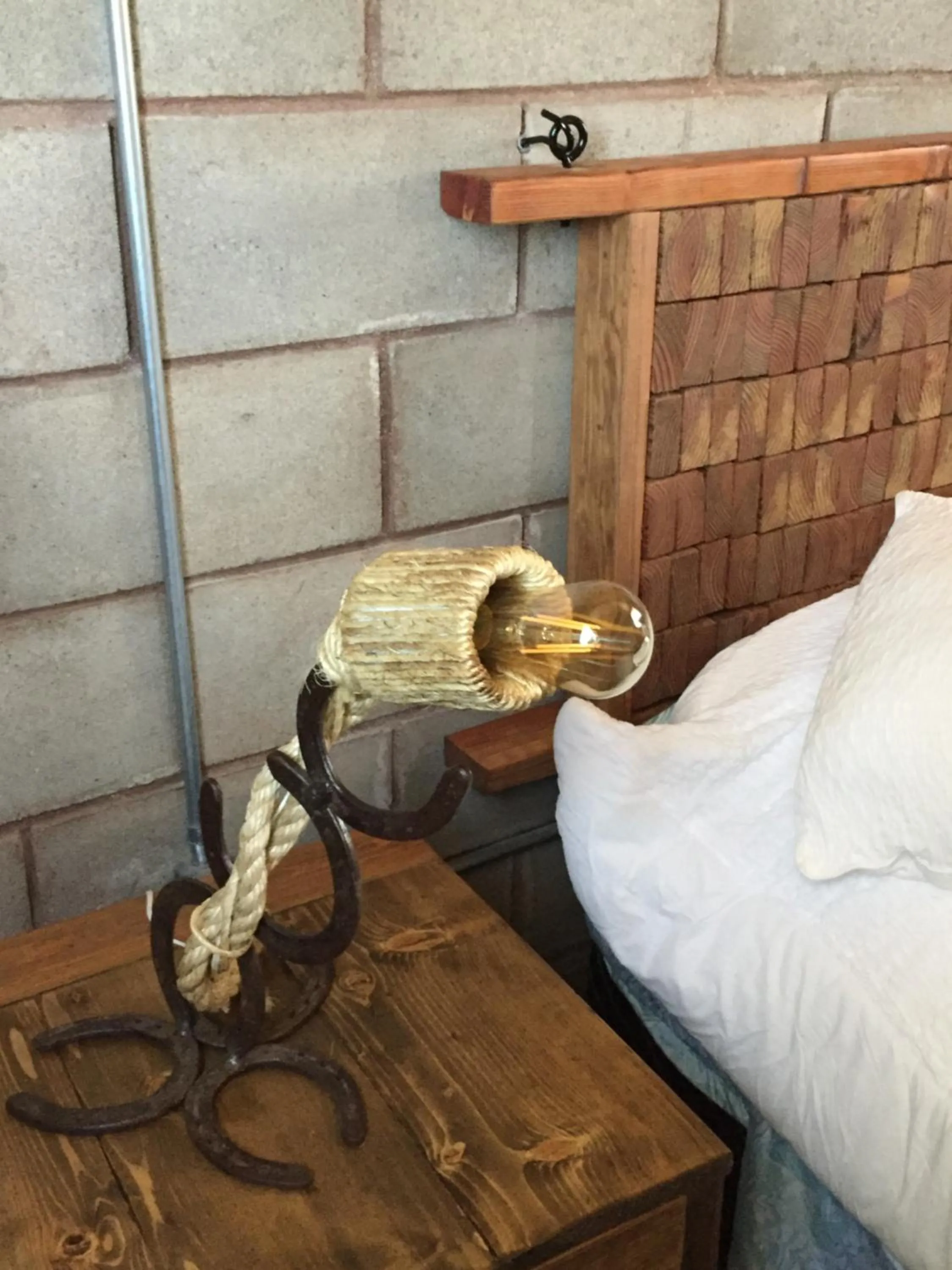 Decorative detail, Bed in Cabaña San Tony