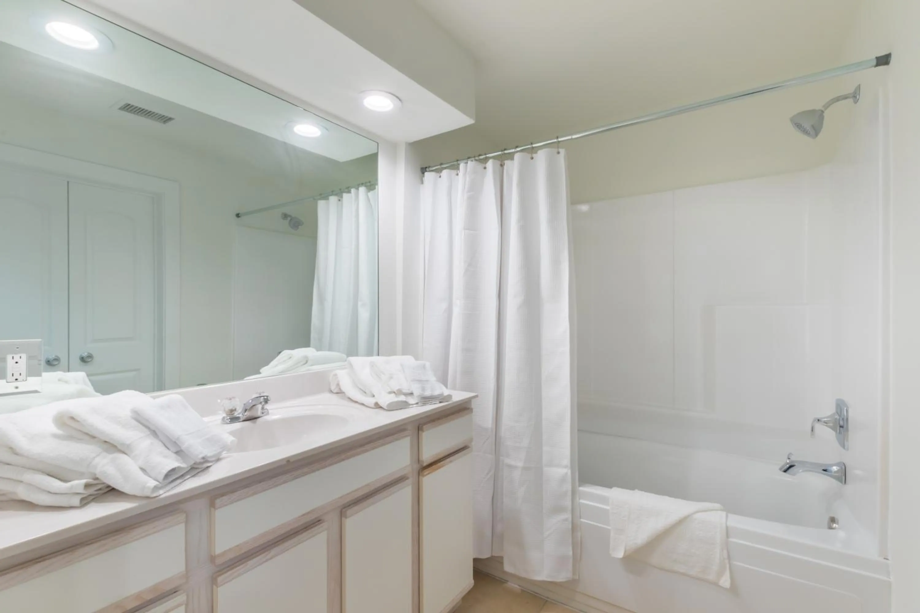 Shower in One Club Gulf Shores