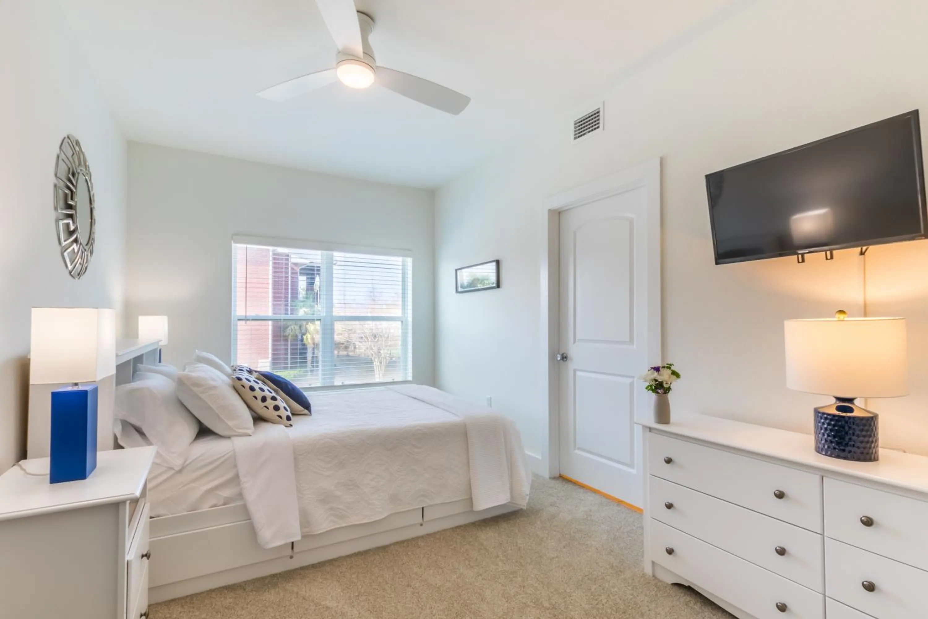 Bed in One Club Gulf Shores