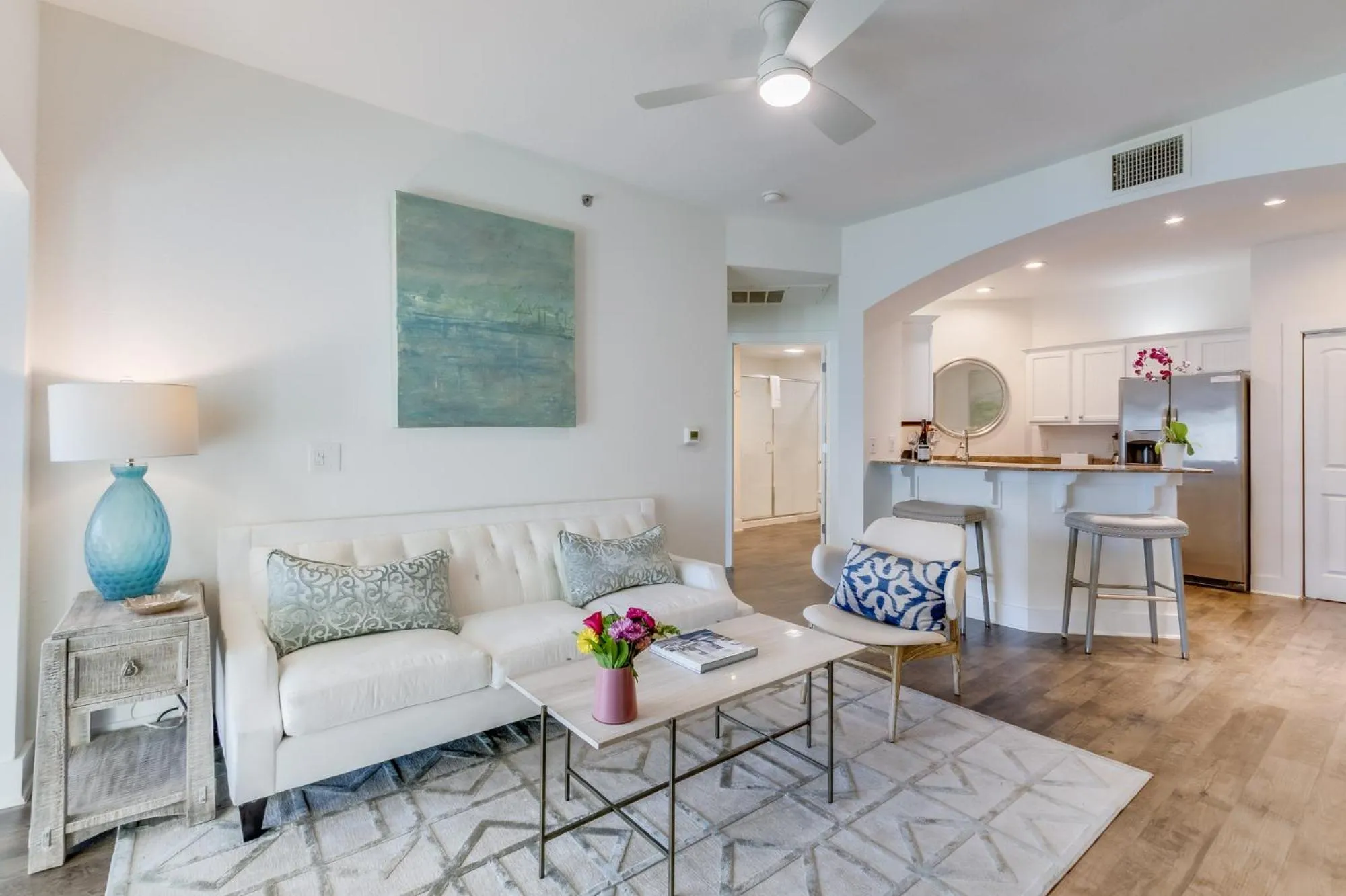 Kitchen or kitchenette in One Club Gulf Shores