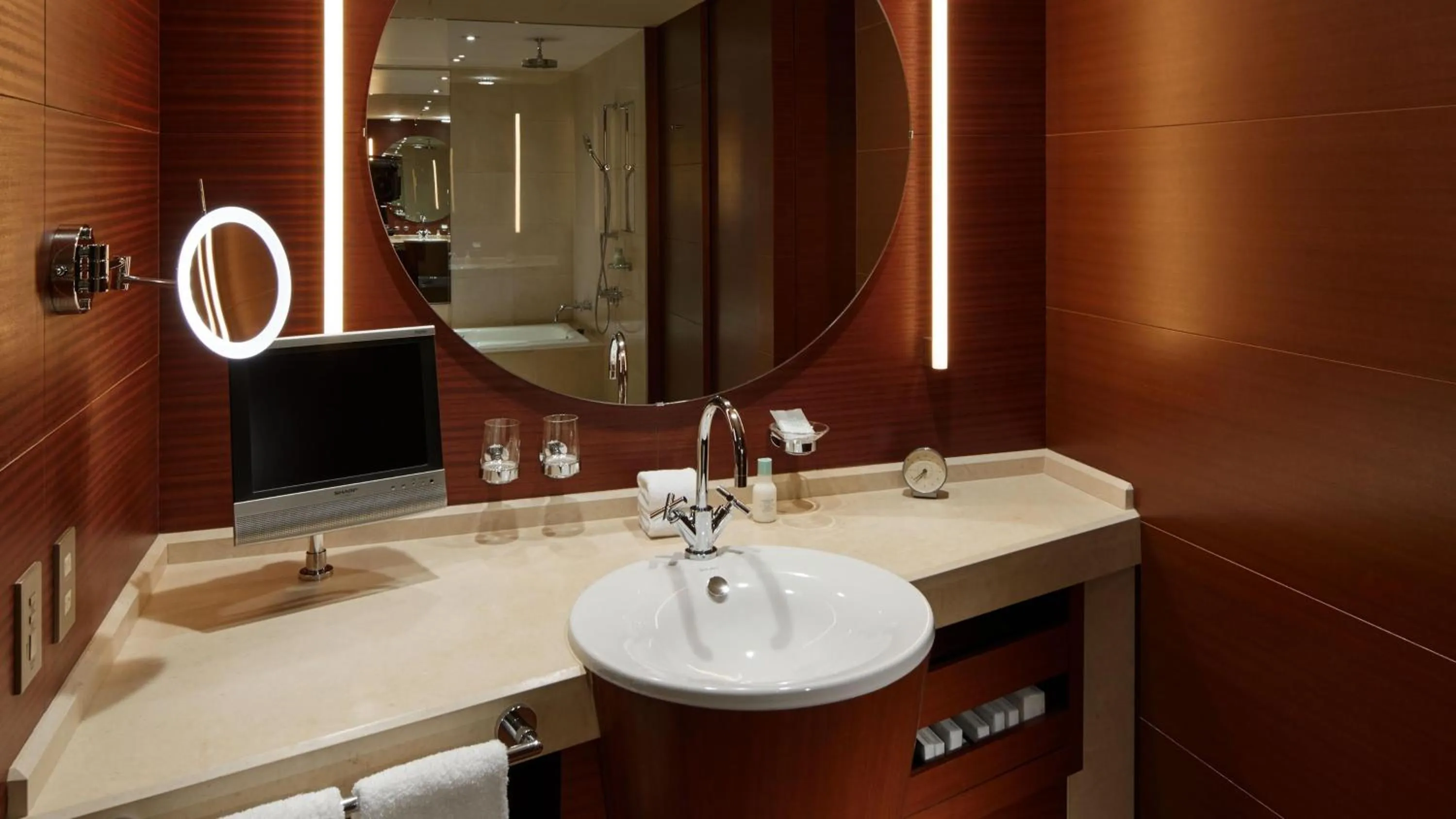 Bathroom in Grand Hyatt Tokyo