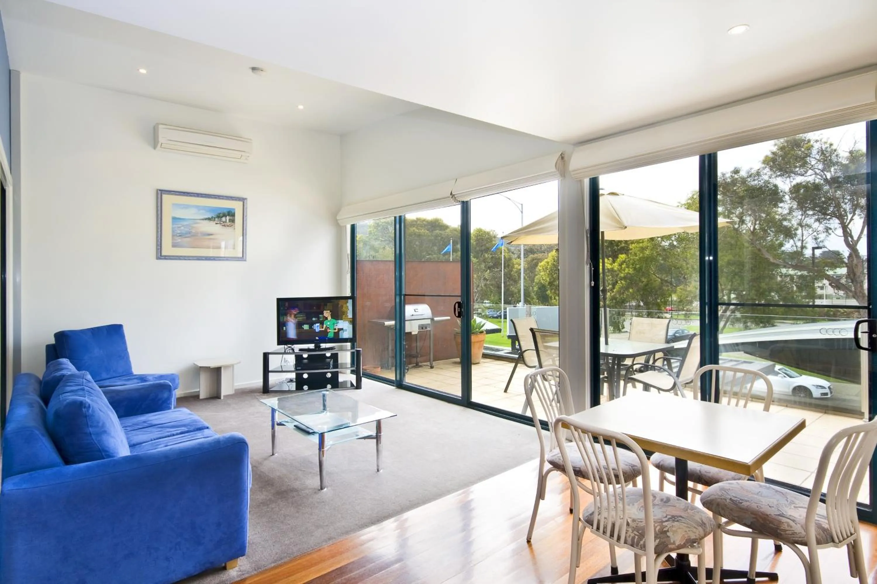 Balcony/Terrace in Anchorage Motel & Villas Lorne