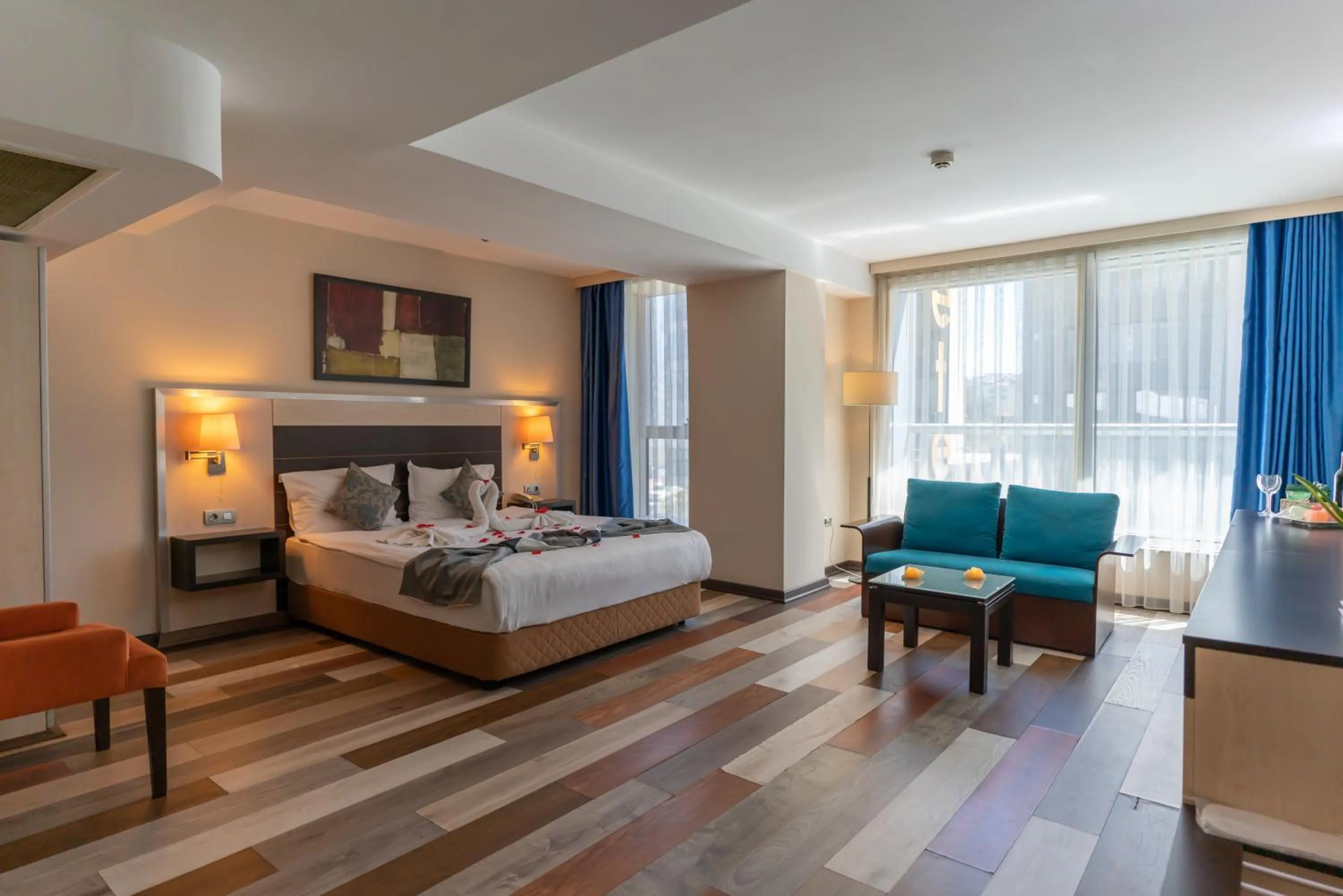 Bedroom, Bed in Izmir Comfort