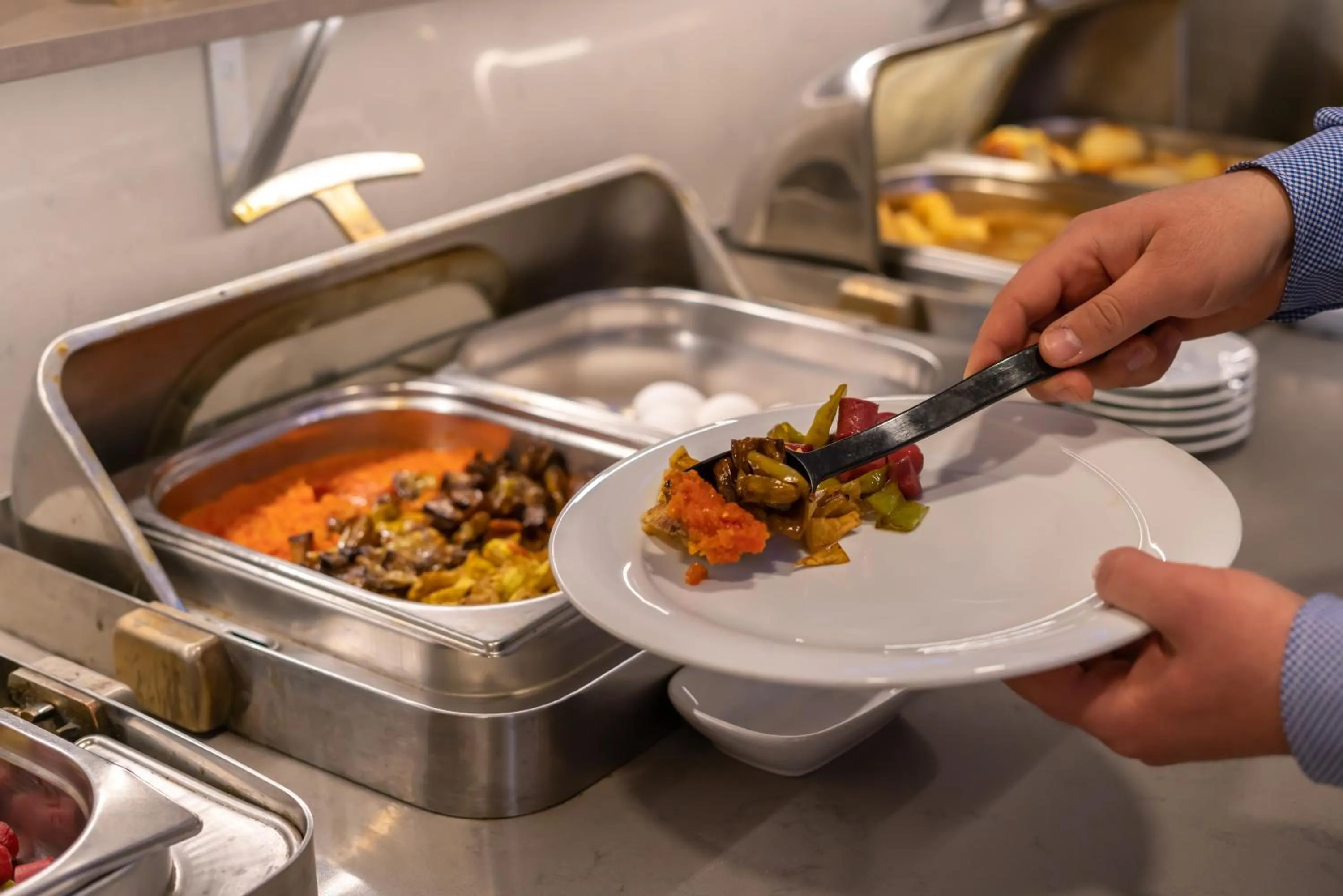 Food and drinks in Izmir Comfort