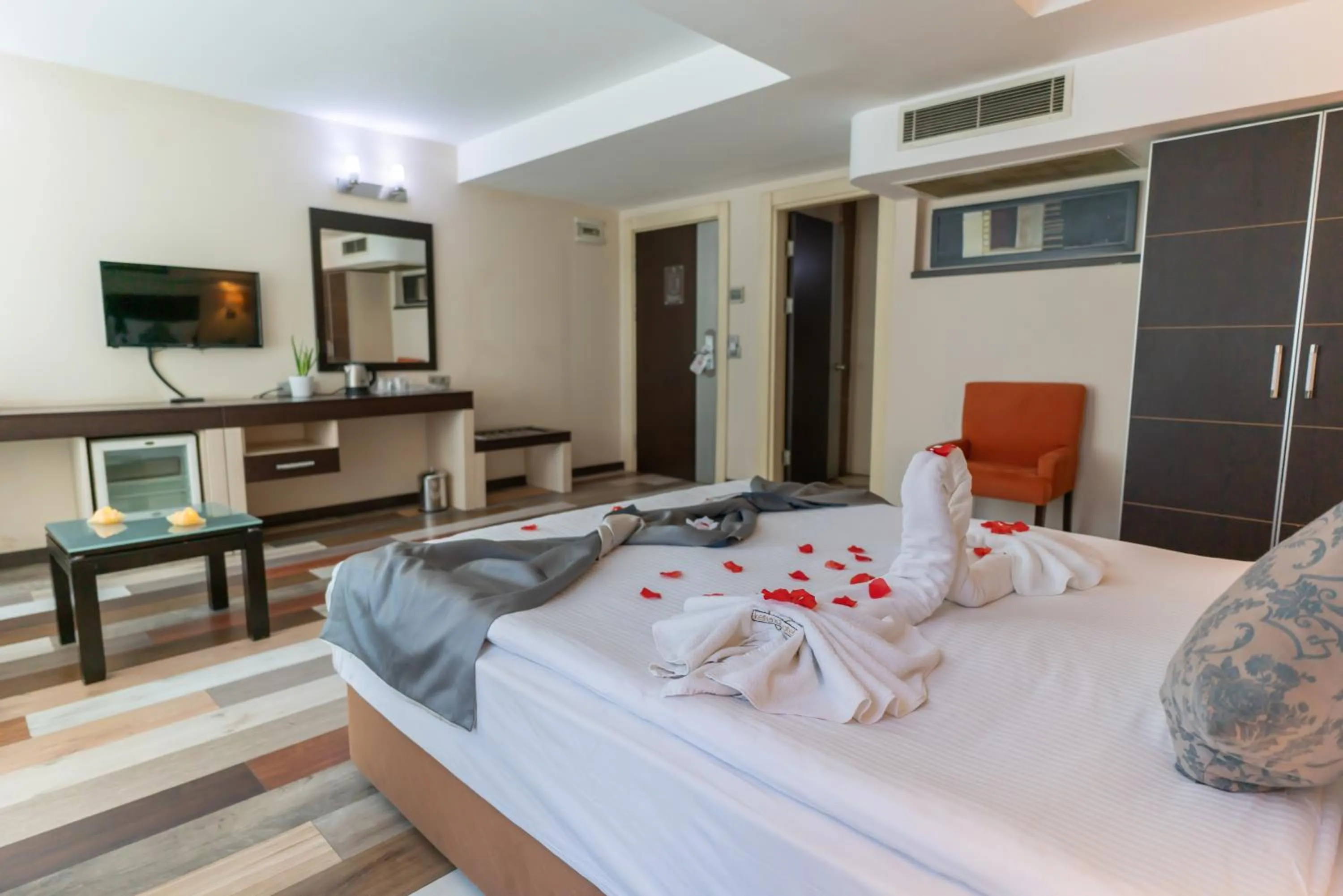 Bed in Izmir Comfort