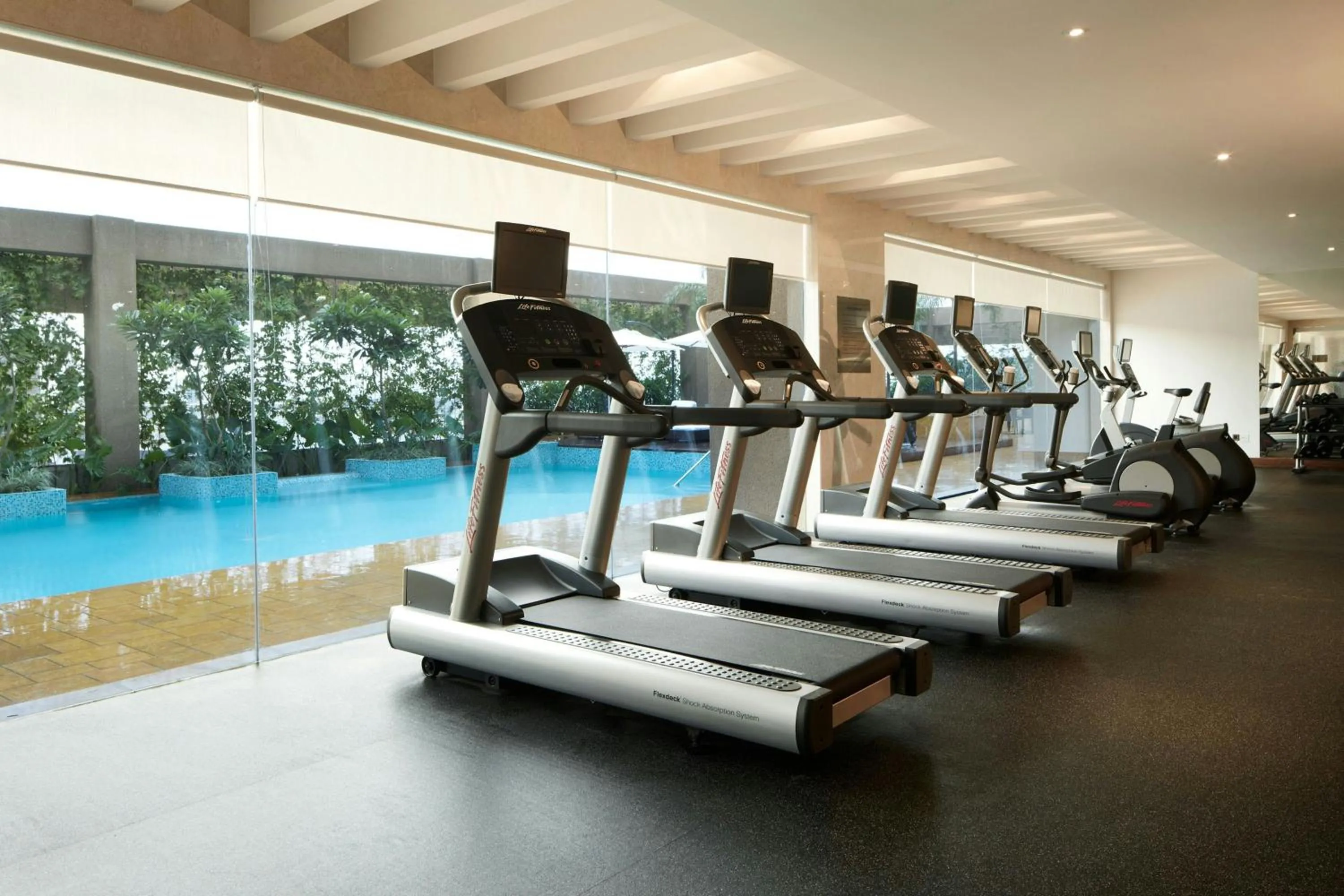 Fitness centre/facilities in Courtyard by Marriott Pune Chakan