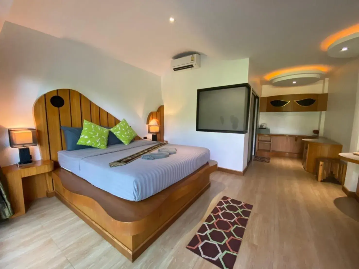 Deluxe Double Room with Balcony and Sea View in AC 2 Resort Deluxe Double Room with Balcony and Sea View in AC 2 Resort