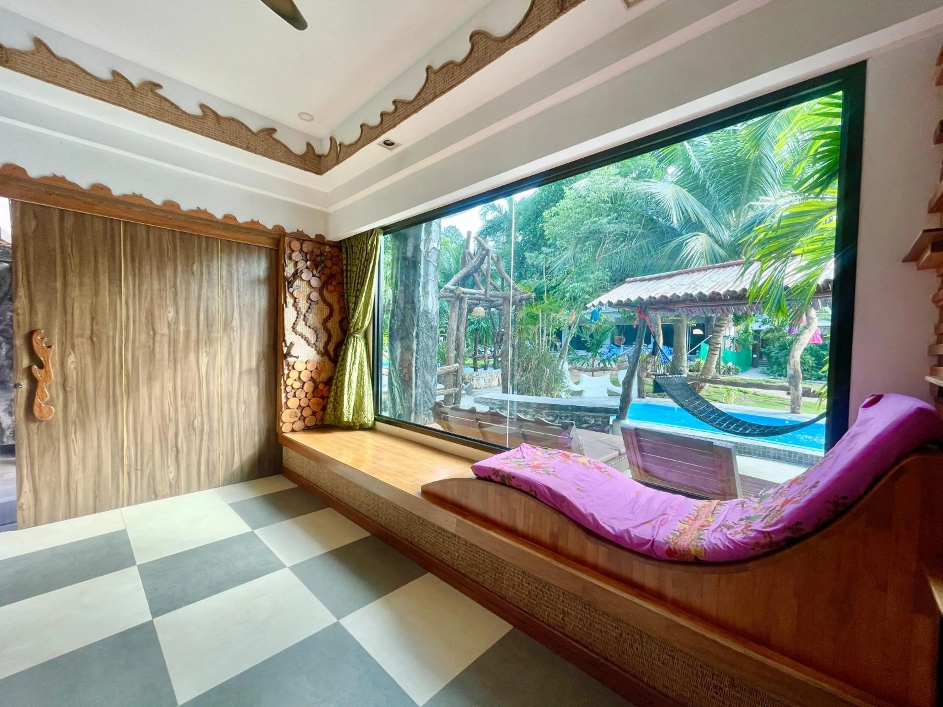 Seating area in AC 2 Resort