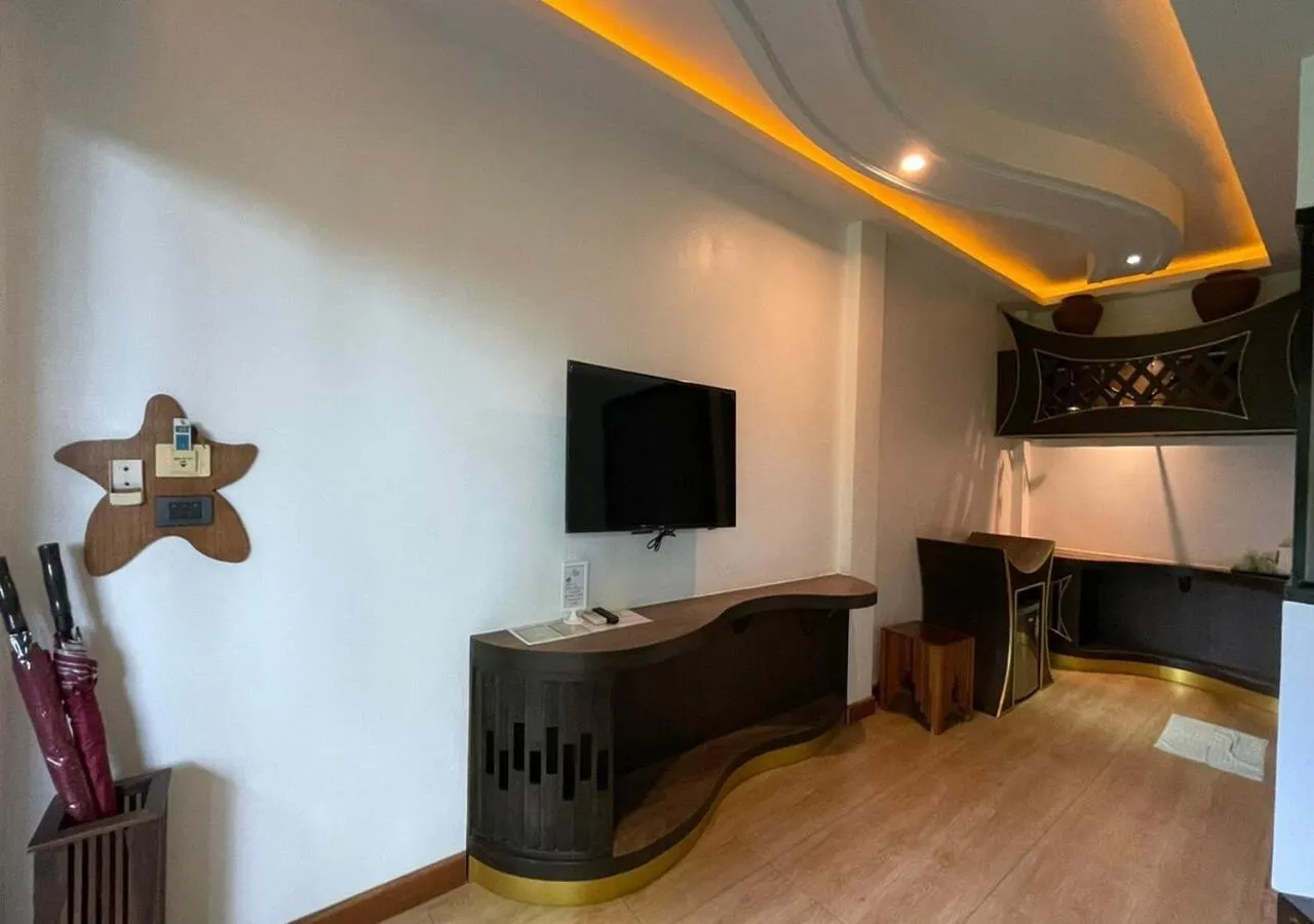 Area and facilities in AC 2 Resort