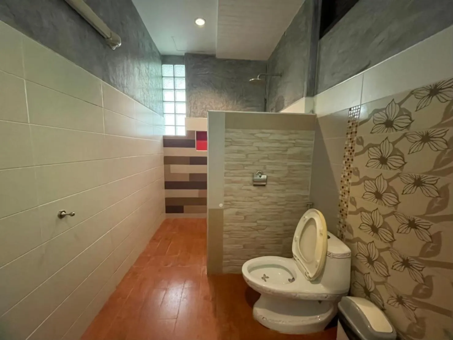 Toilet in AC 2 Resort