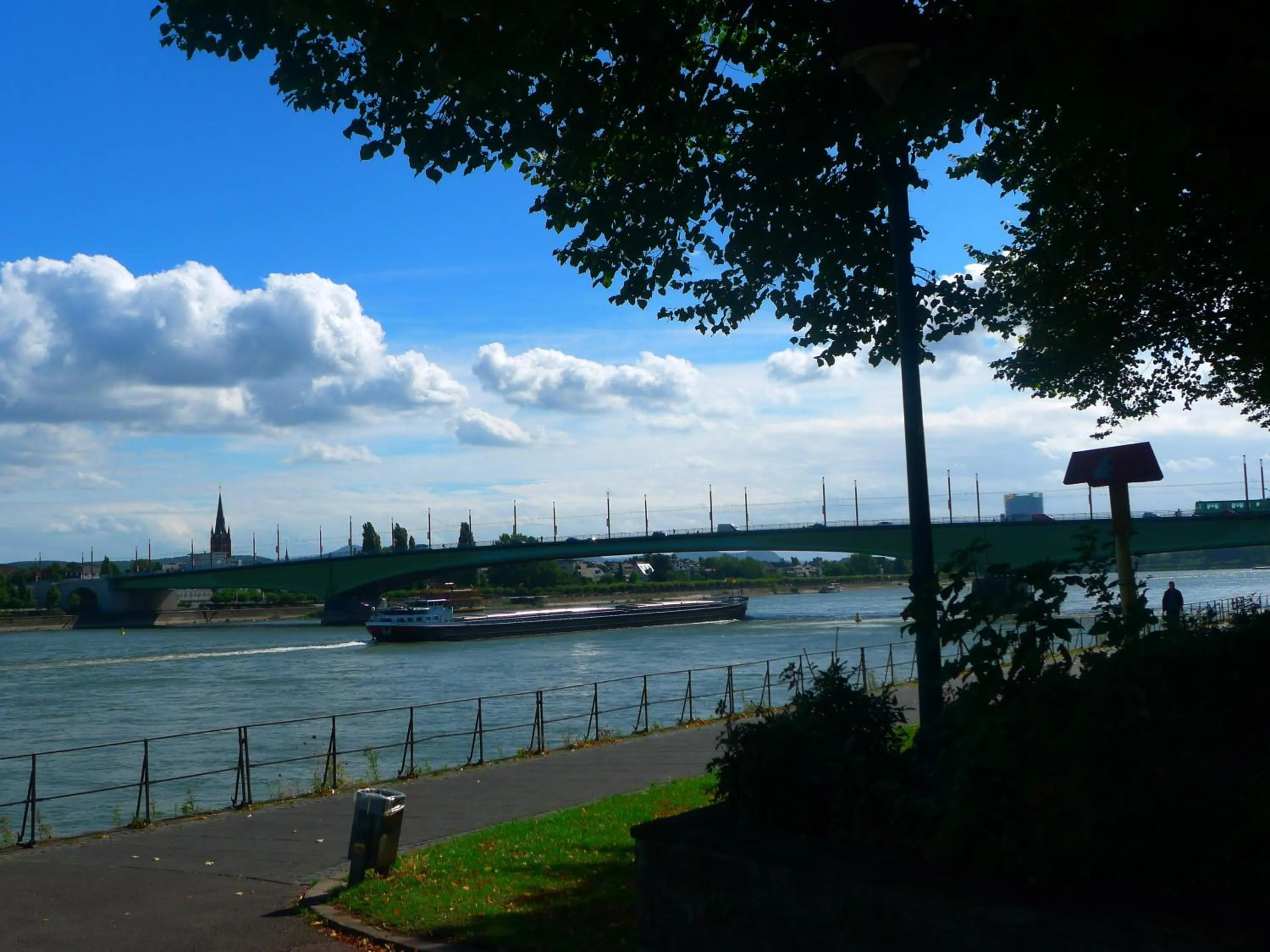 Neighbourhood in Hotel Mercedes City