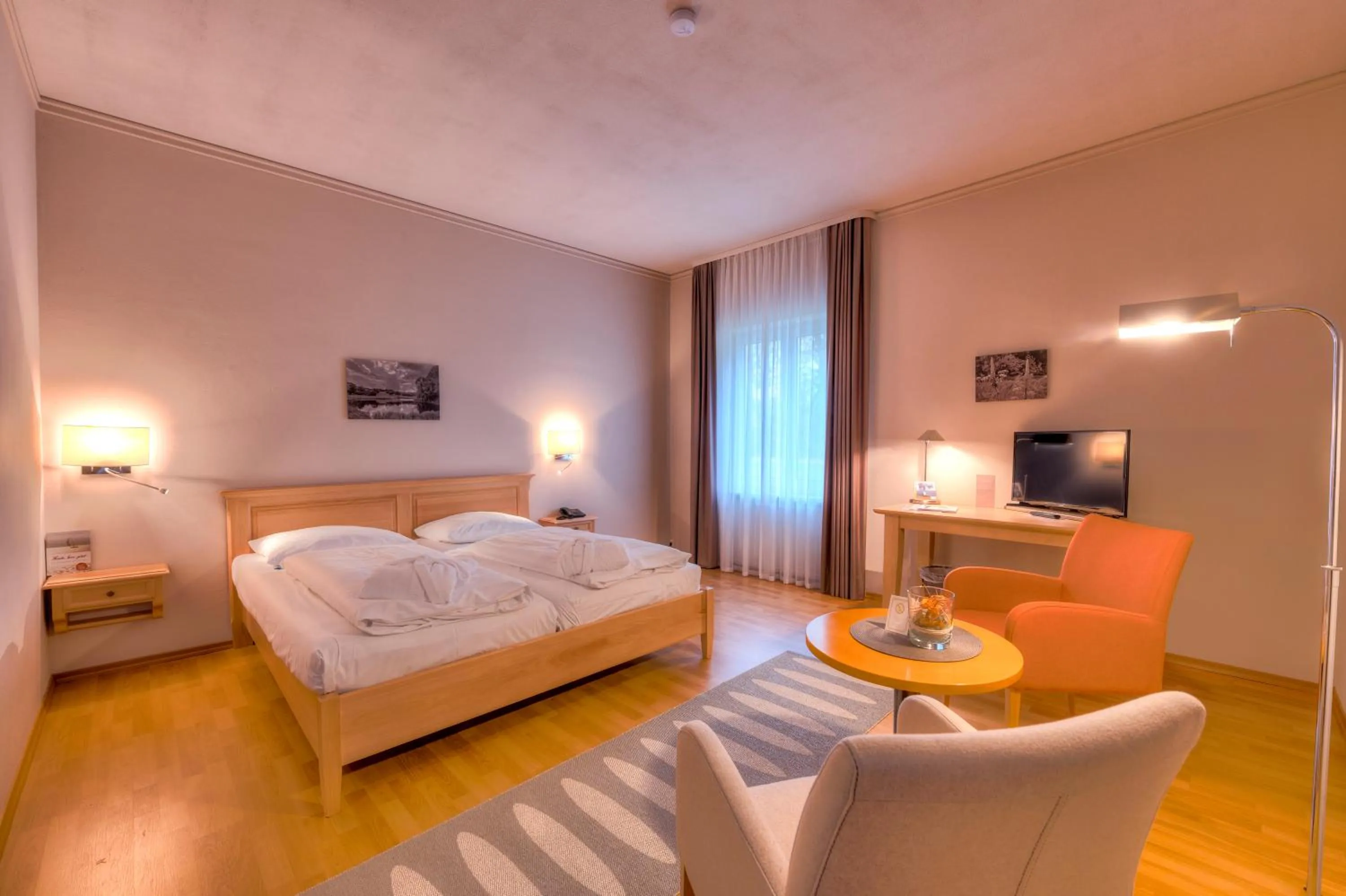 View (from property/room), Bed in Golfhotel Fahrenbach