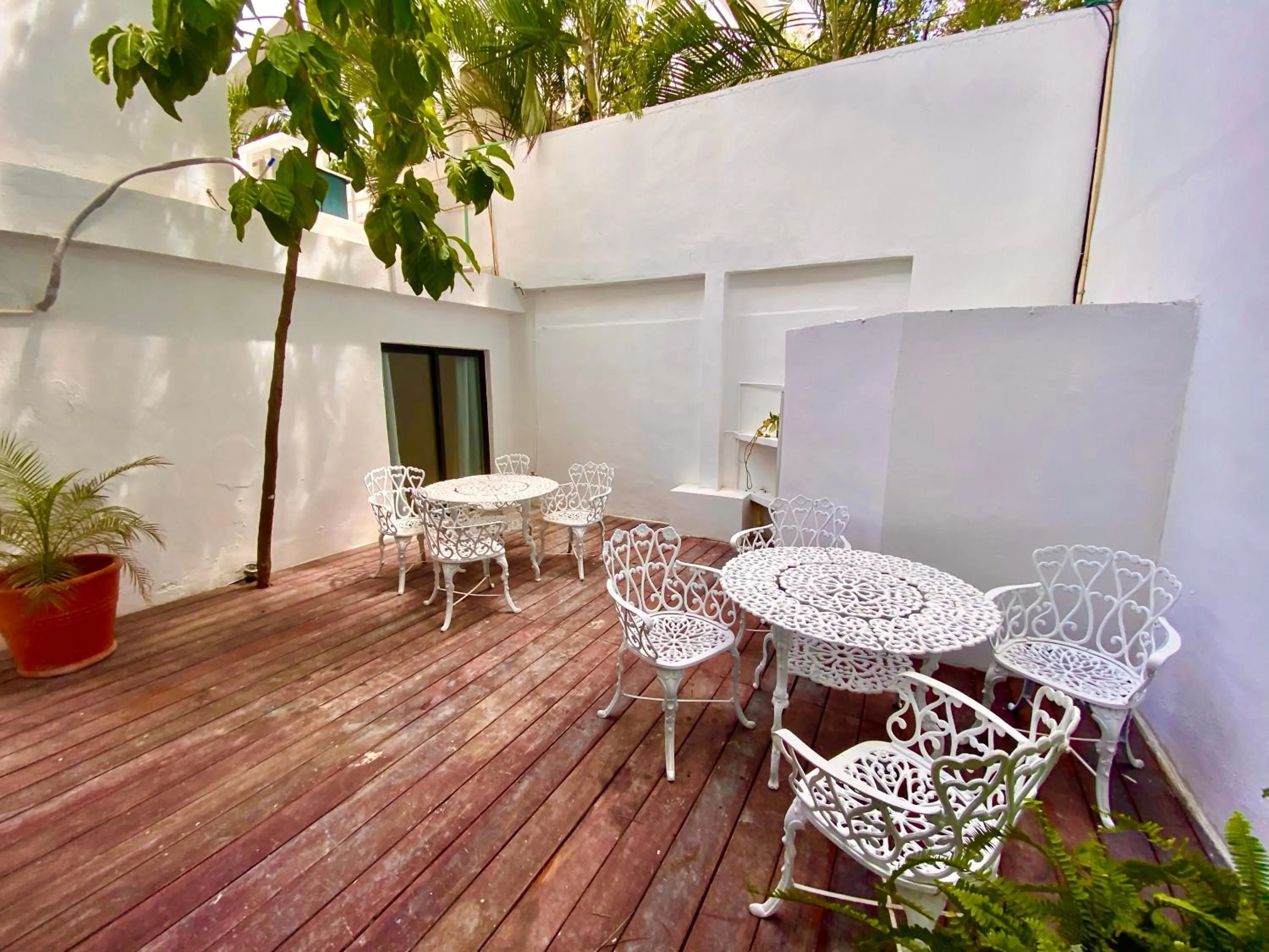 Patio in MIO Cancún Hotel Boutique