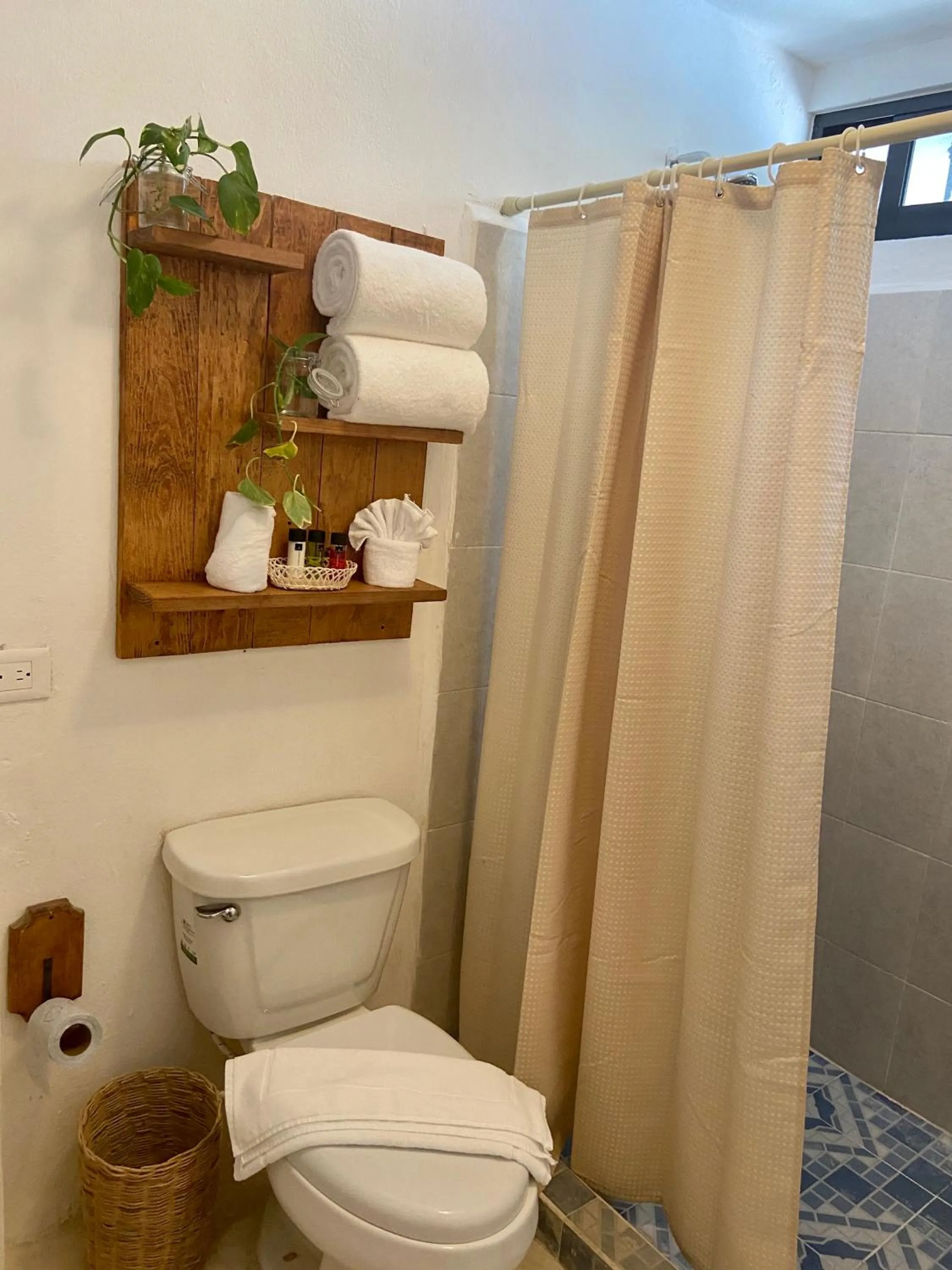 Bathroom in MIO Cancún Hotel Boutique