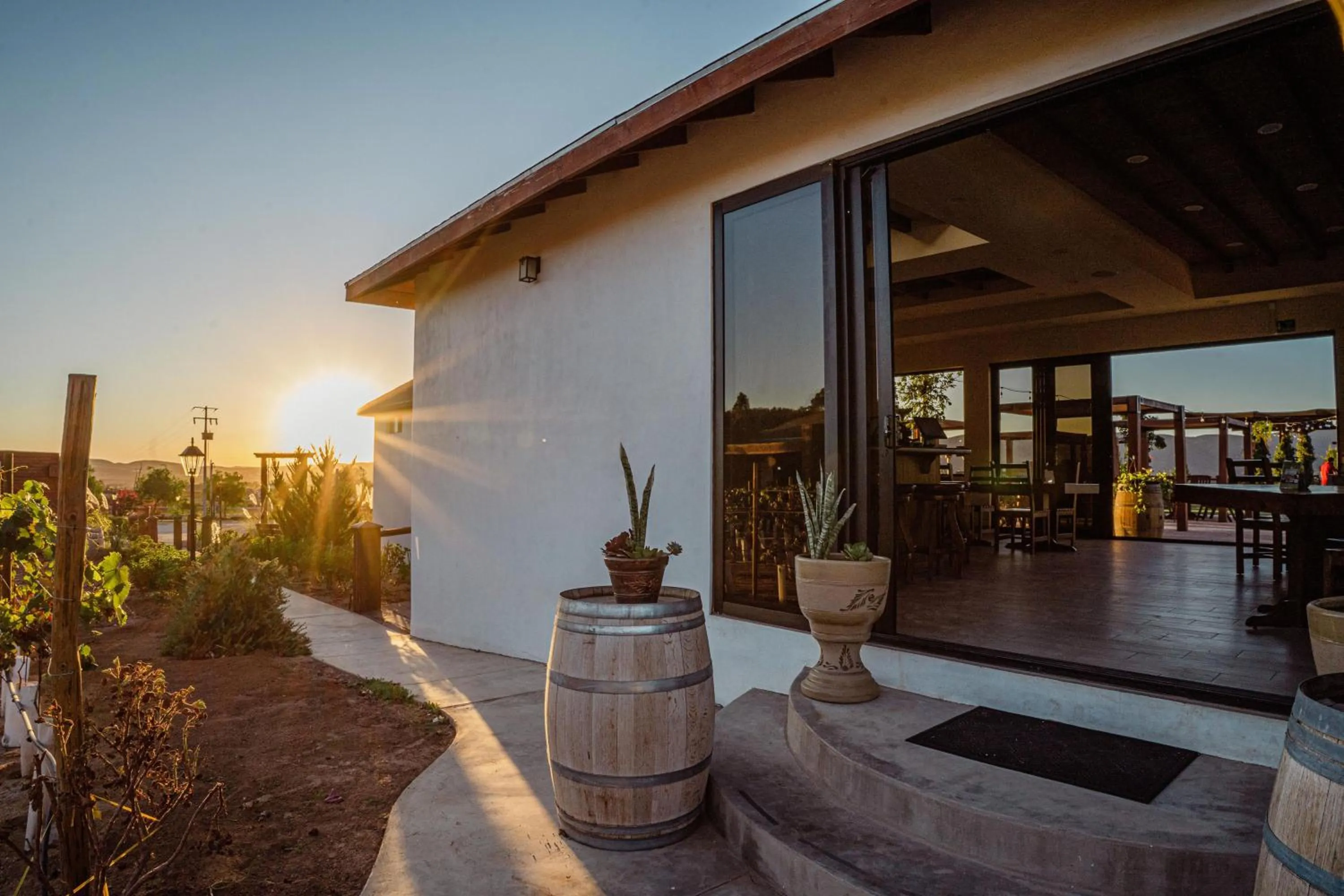 Restaurant/places to eat in Entrevalle Hotel Boutique