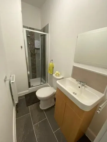 Bentley House with en-suites