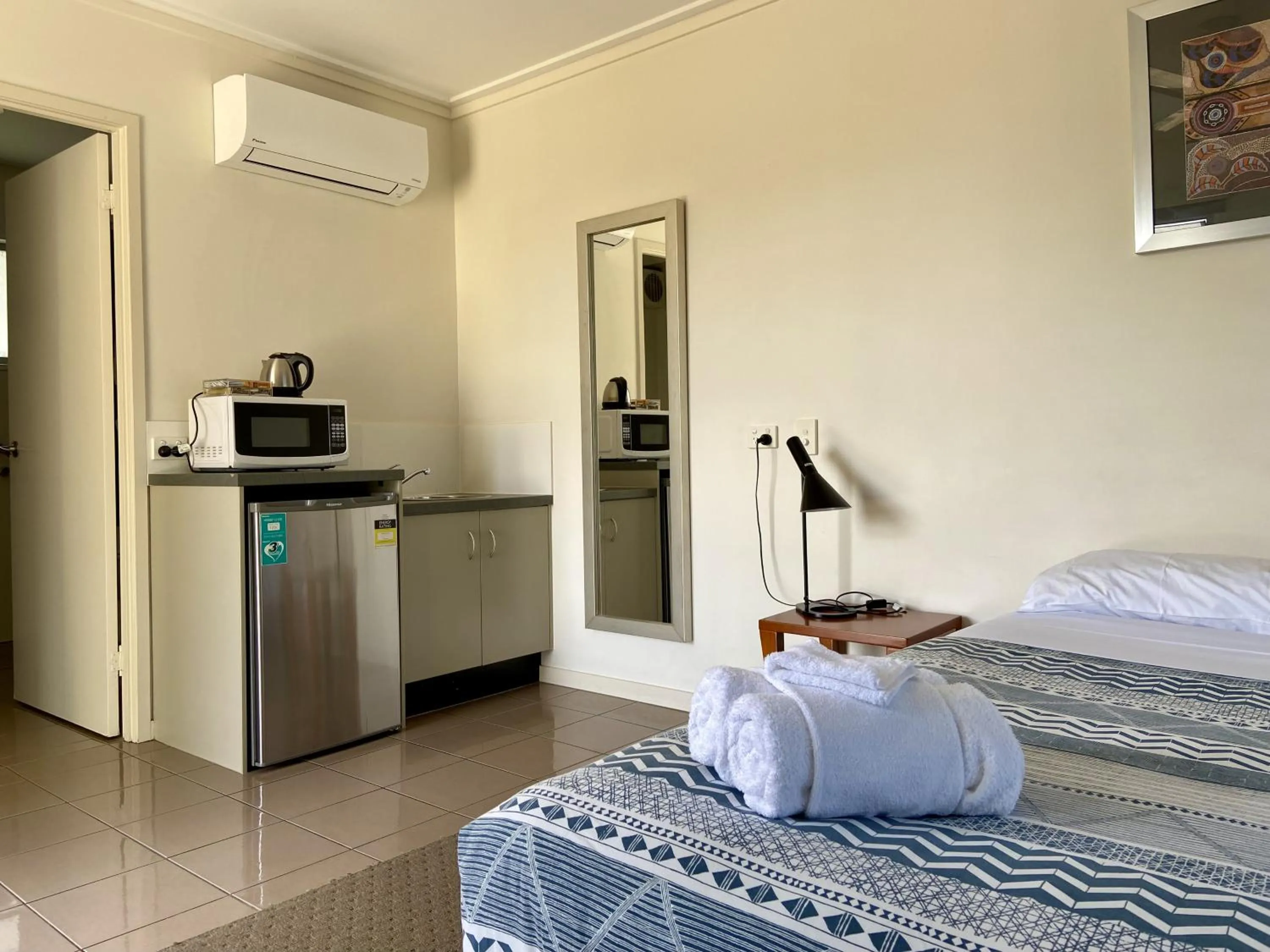 Bed in Black Rock Inn