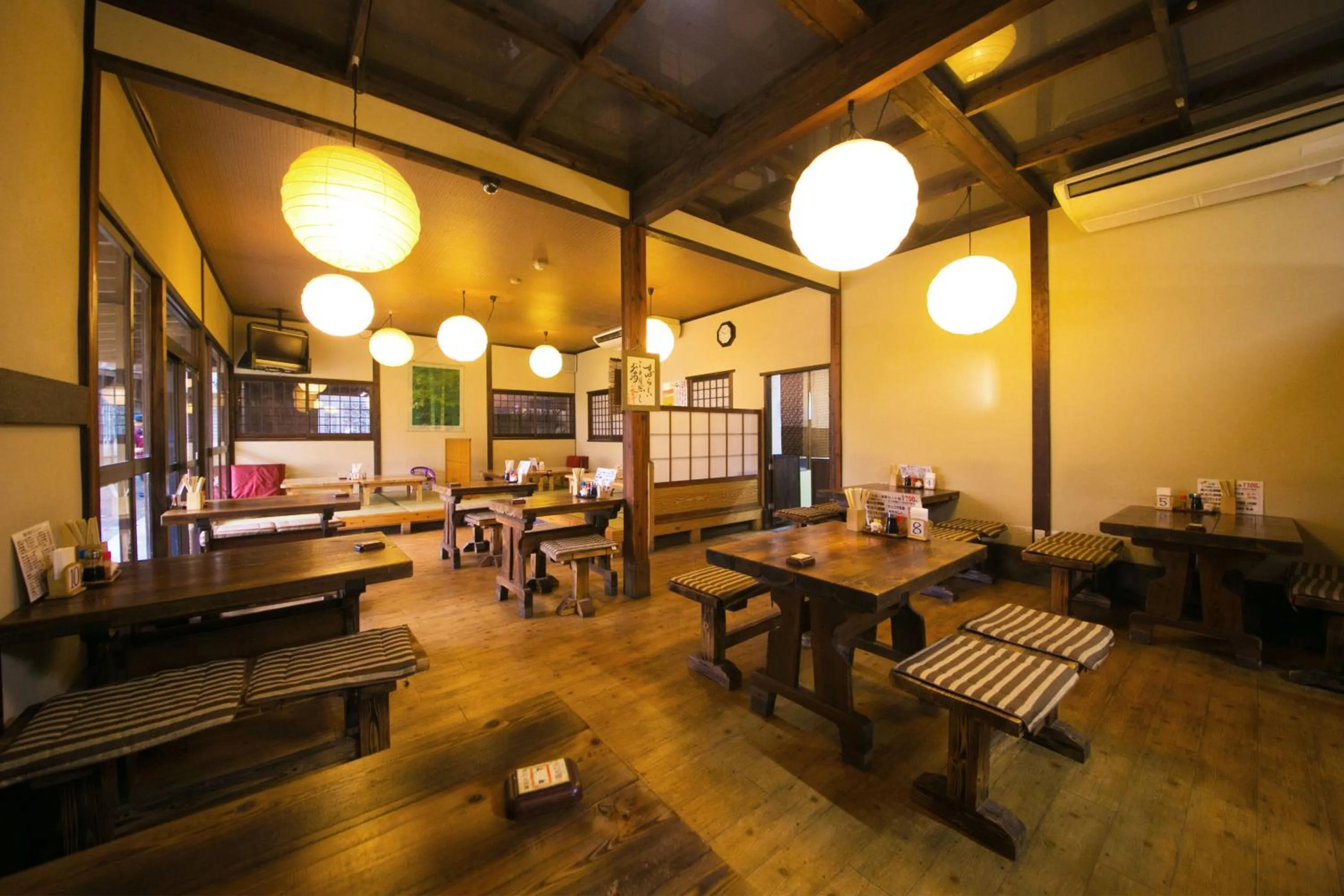 Restaurant/places to eat in Nansuikaku