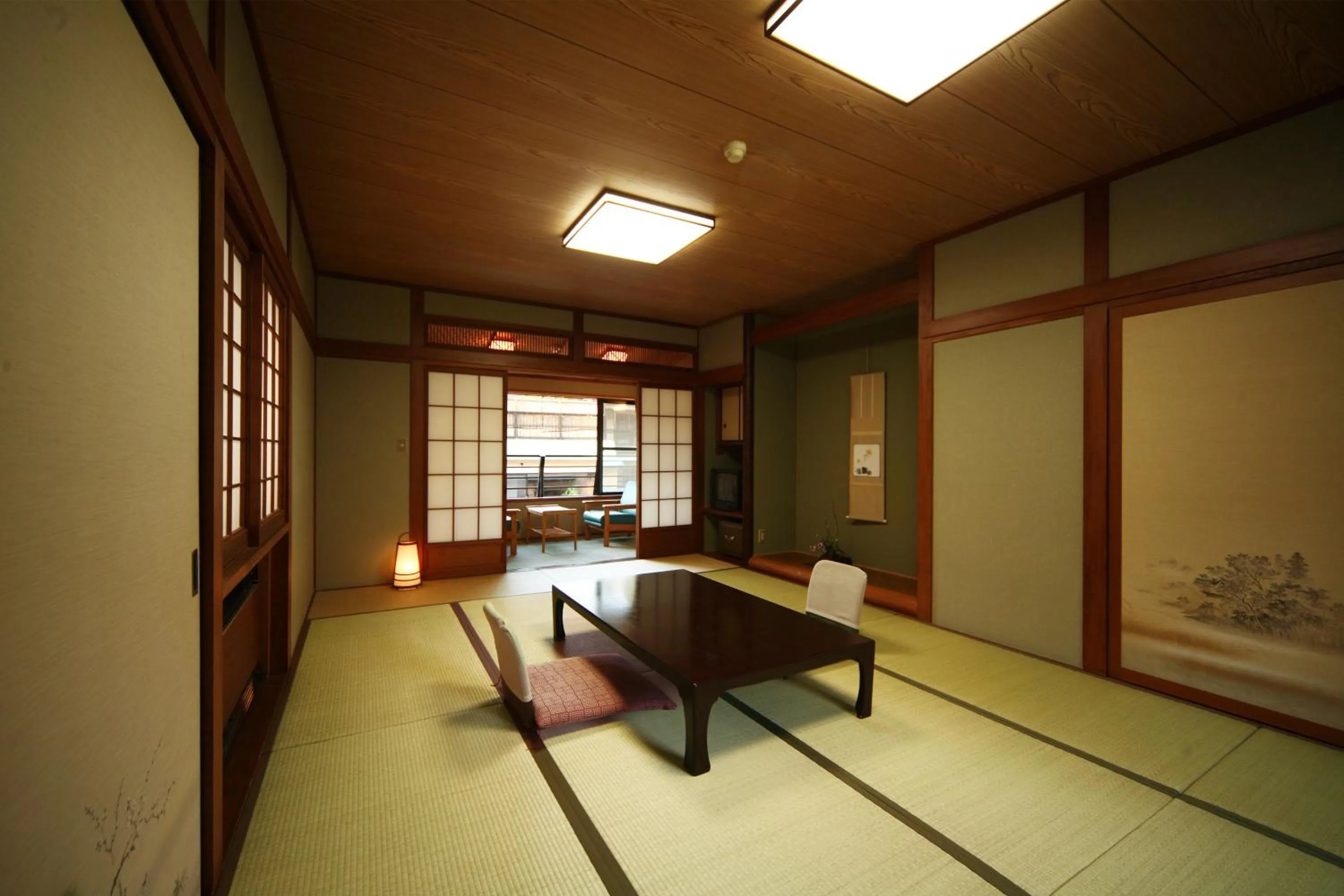 Photo of the whole room in Nansuikaku
