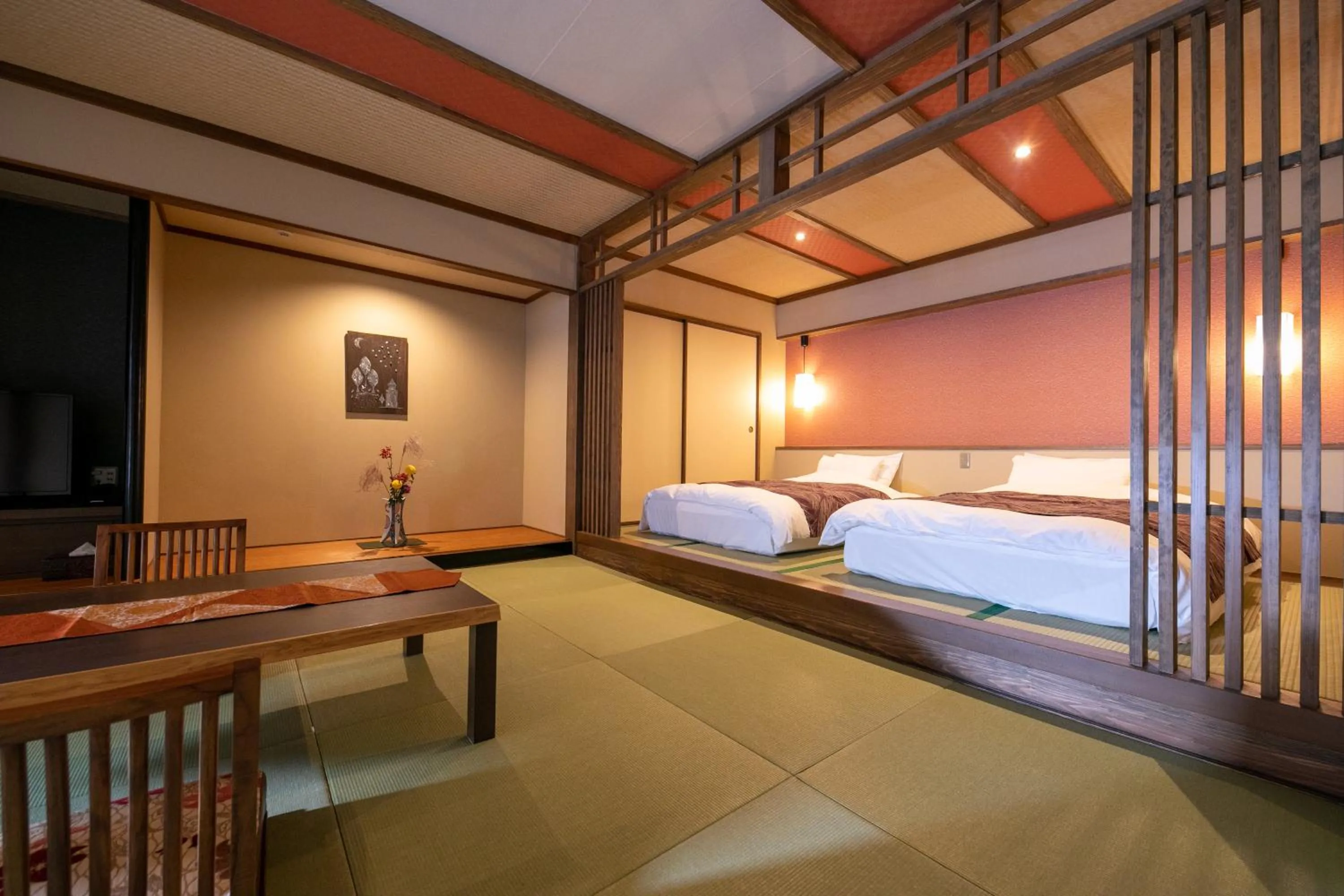 Photo of the whole room, Bed in Nansuikaku