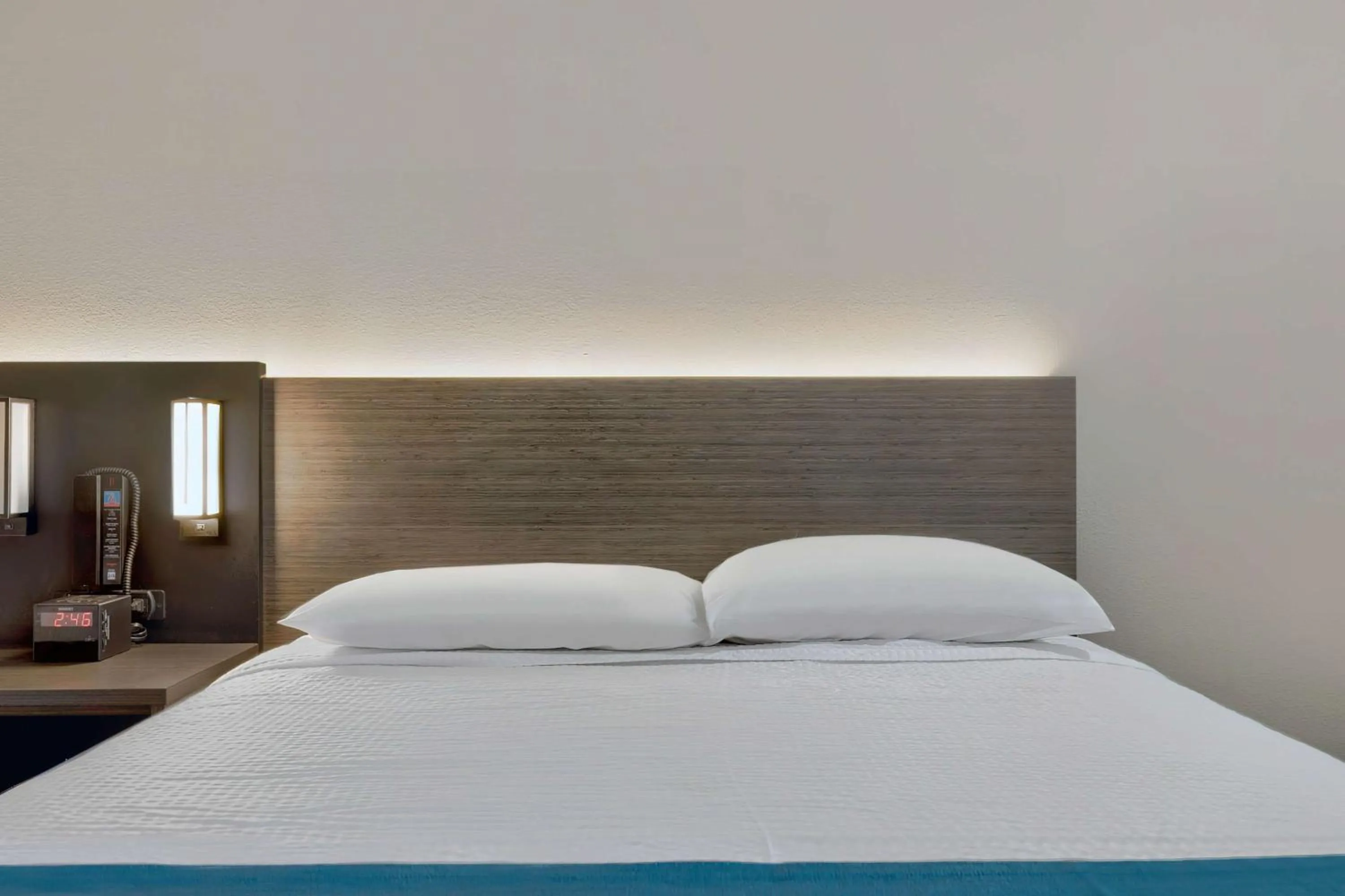 Bedroom, Bed in Studio 6 Waco TX - Downtown - Baylor