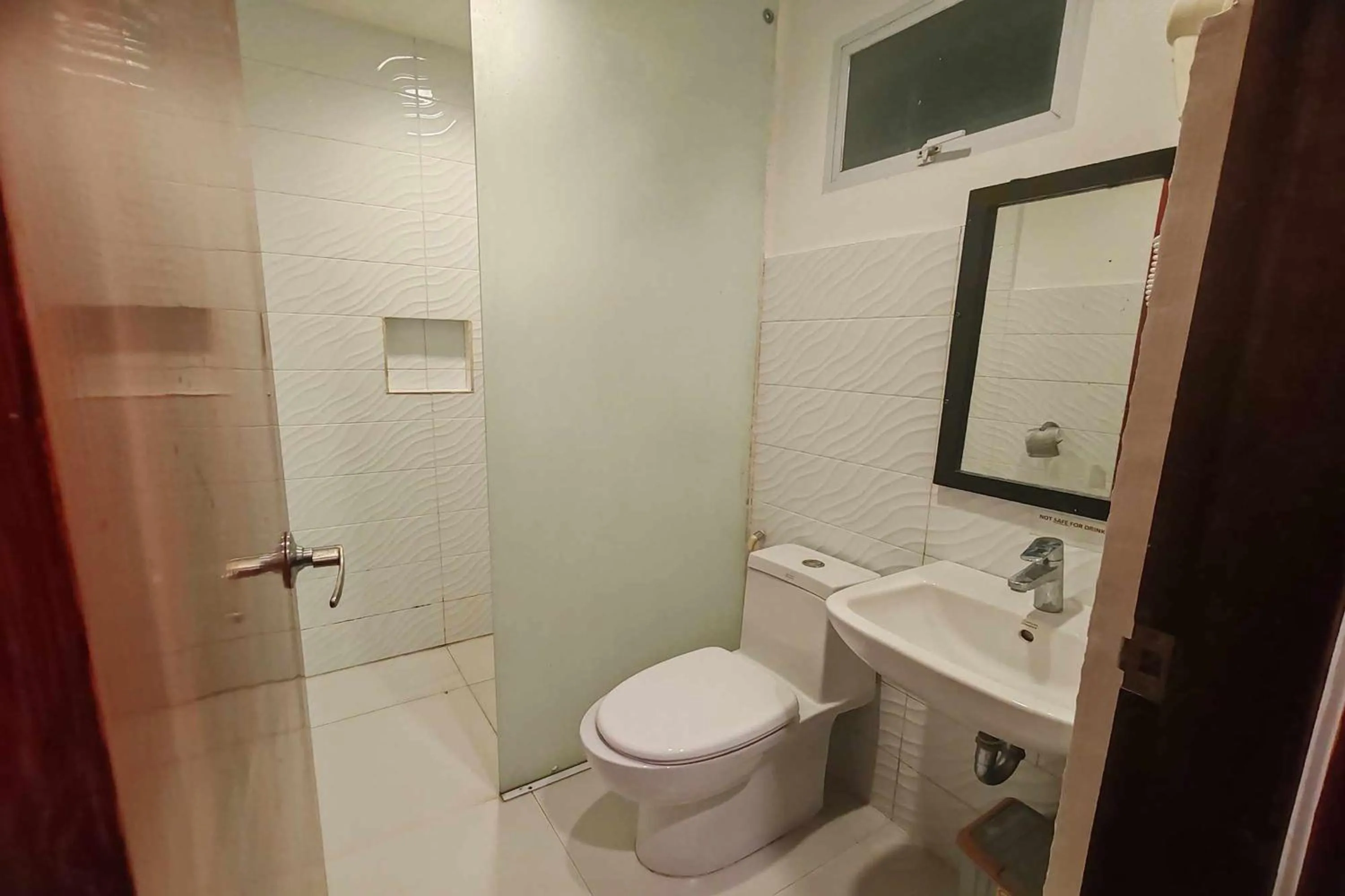 Bathroom in A Place To Remember El Nido Palawan