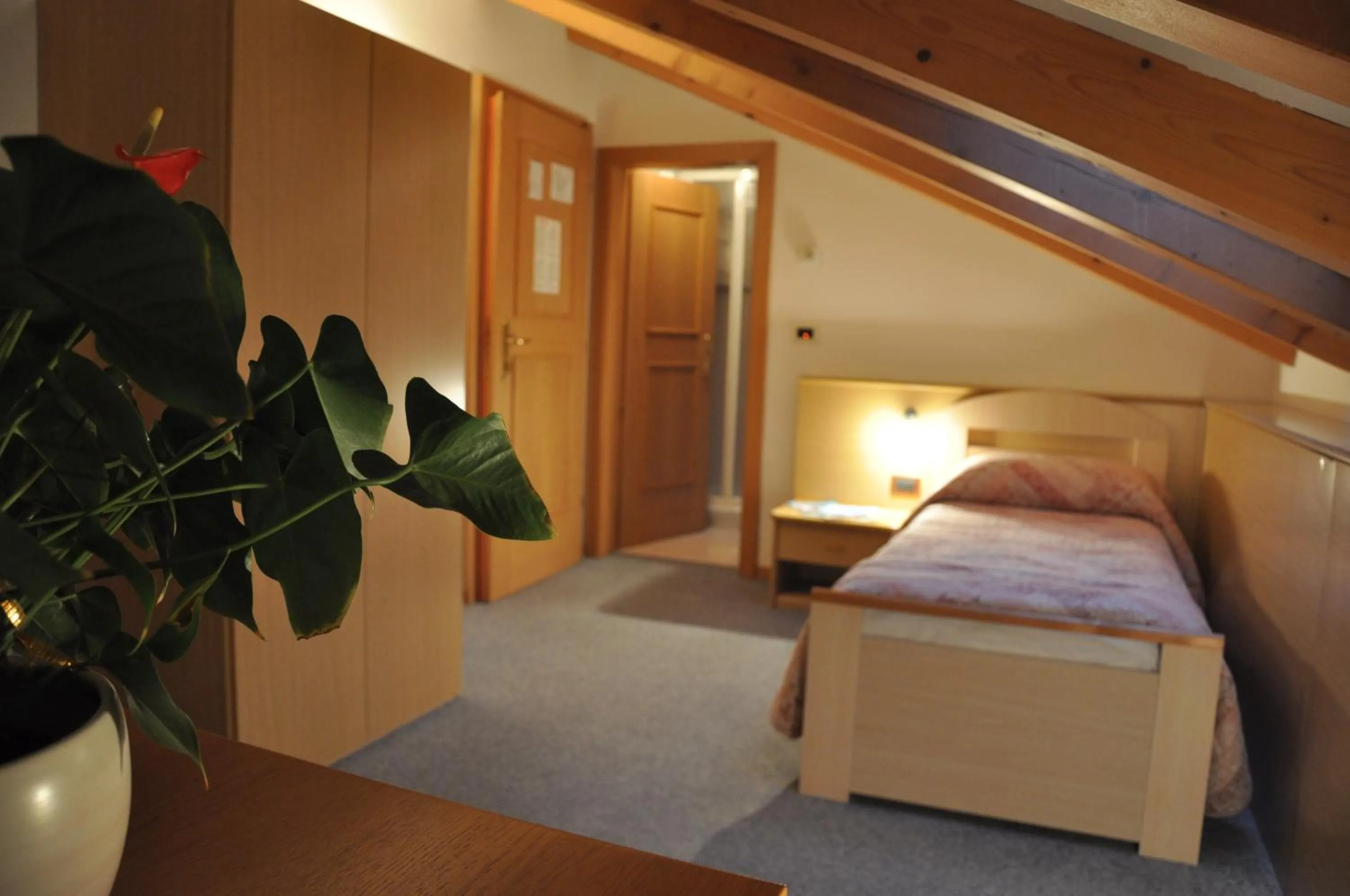 Bed in Albergo Dolomiti