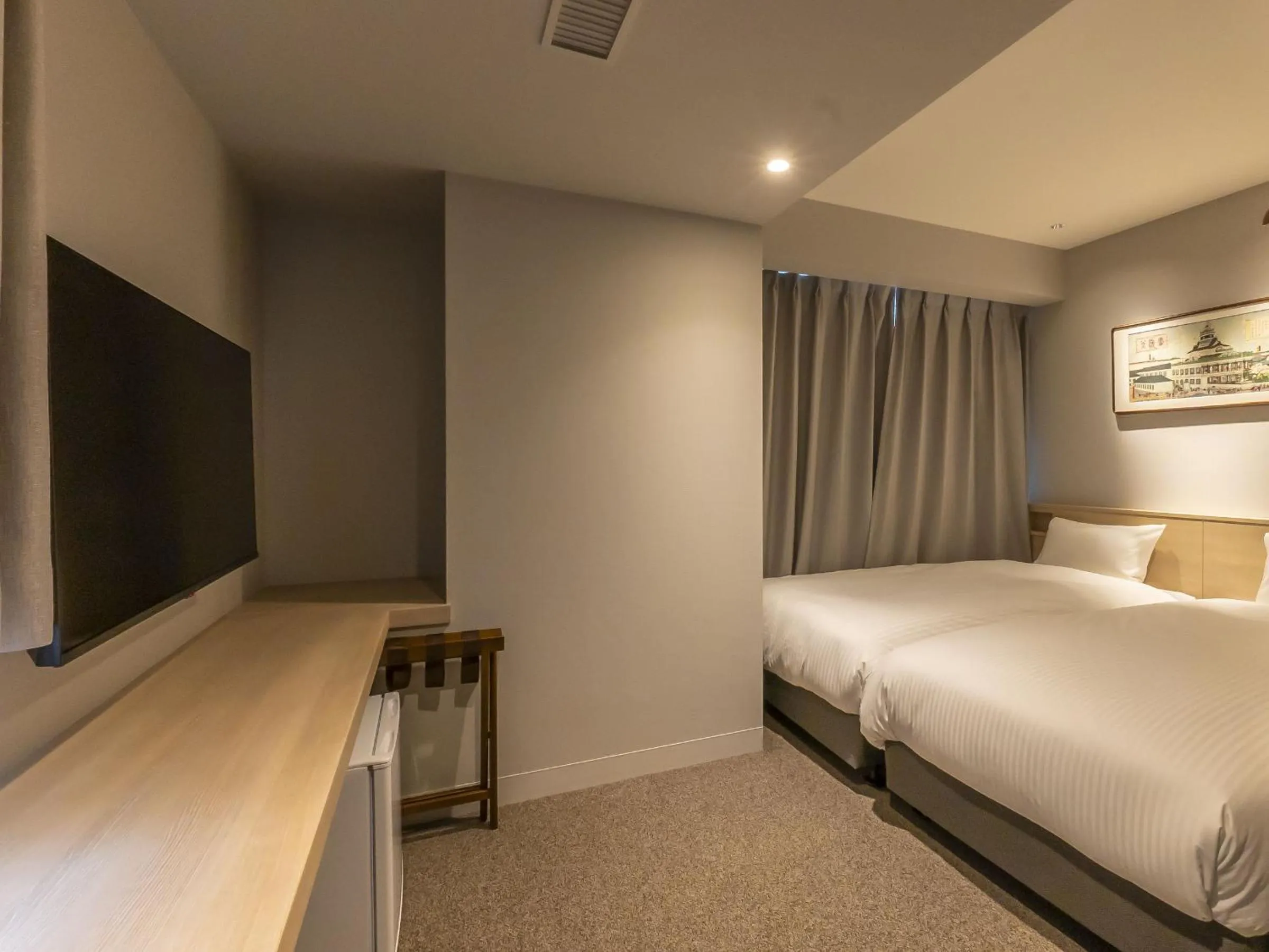 Photo of the whole room, Bed in Bay Hotel Tokyo Hamamatsucho