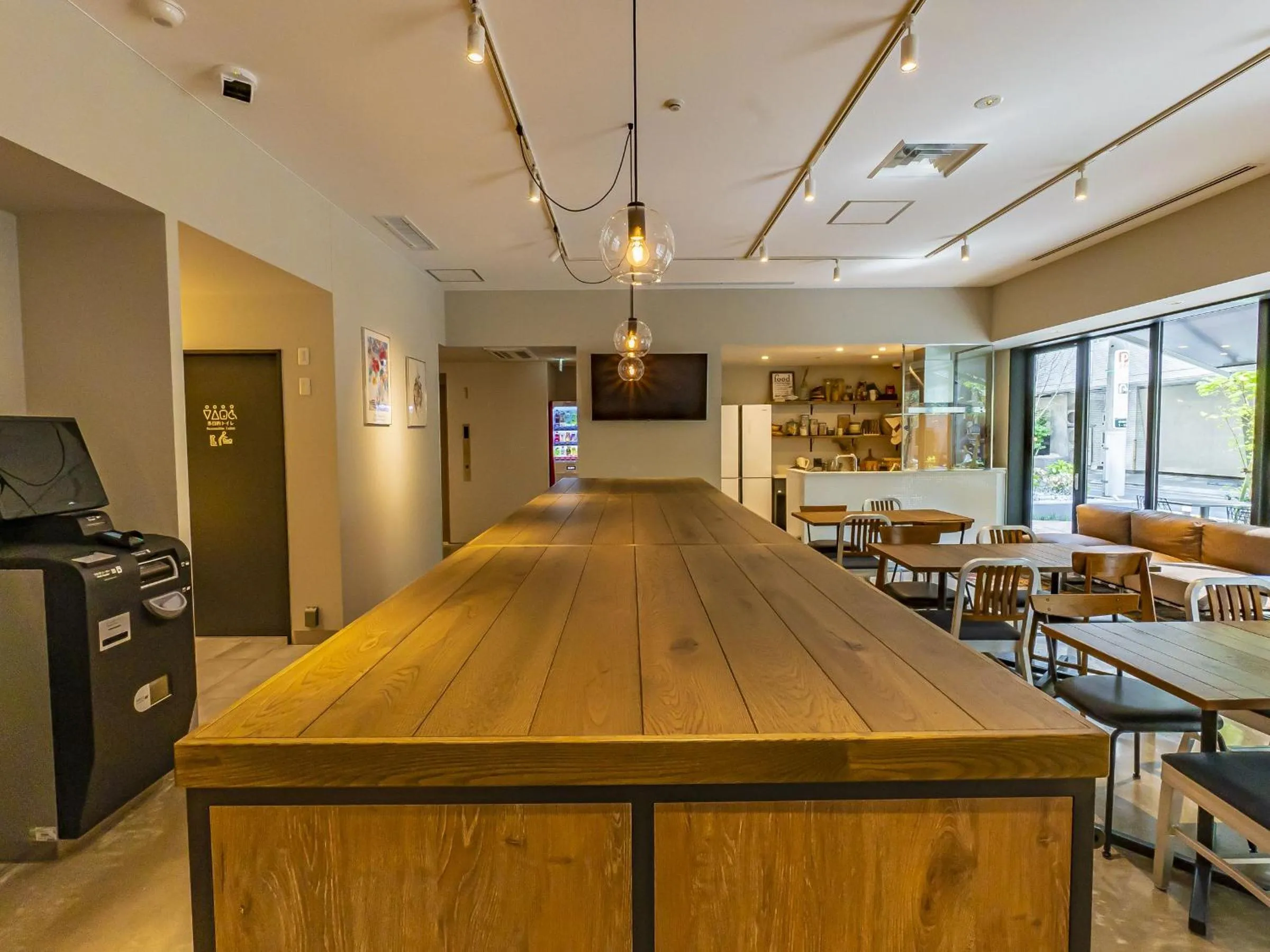 Lounge or bar in Bay Hotel Tokyo Hamamatsucho