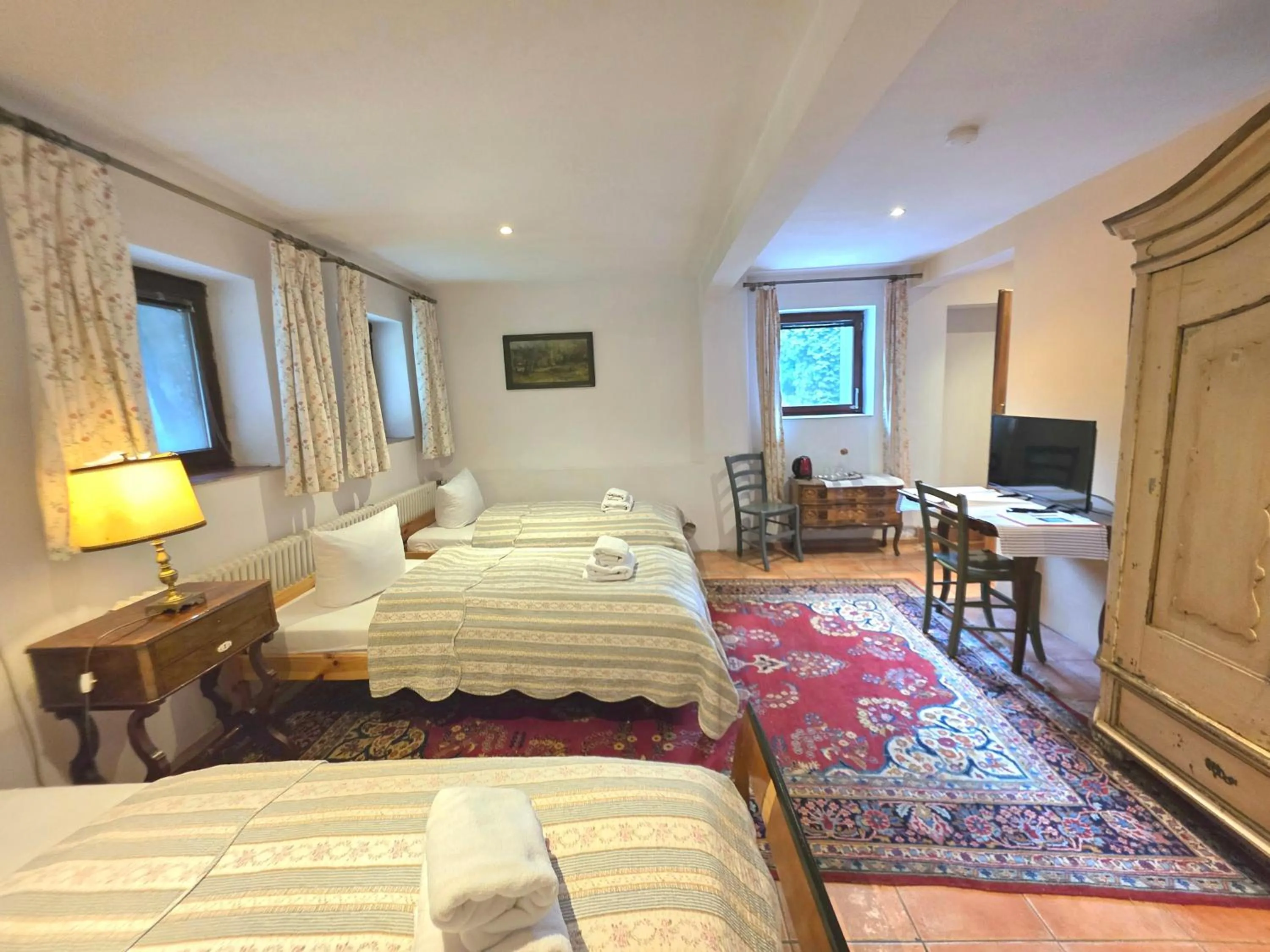 Photo of the whole room, Bed in Dworek Adamski